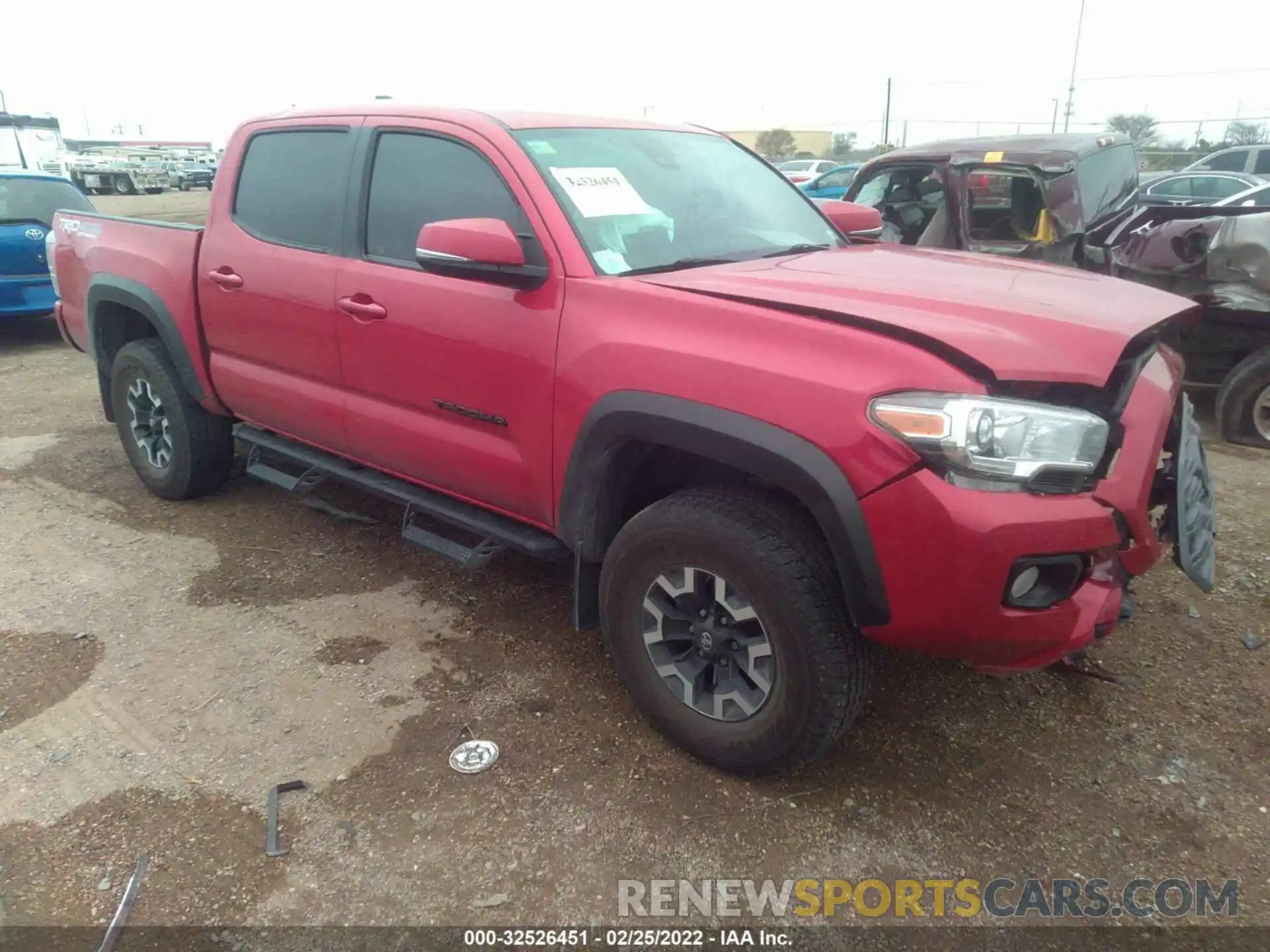 1 Photograph of a damaged car 3TMCZ5AN8LM294470 TOYOTA TACOMA 4WD 2020