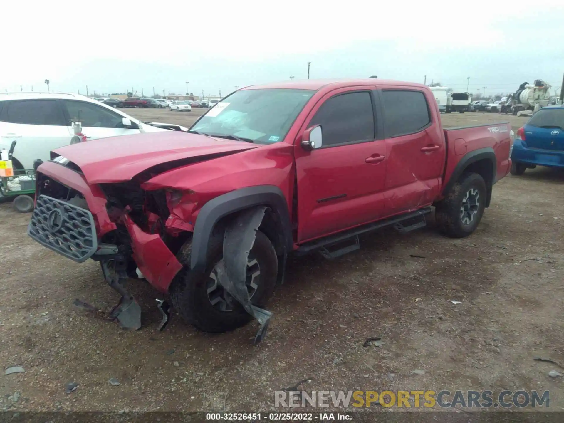 2 Photograph of a damaged car 3TMCZ5AN8LM294470 TOYOTA TACOMA 4WD 2020