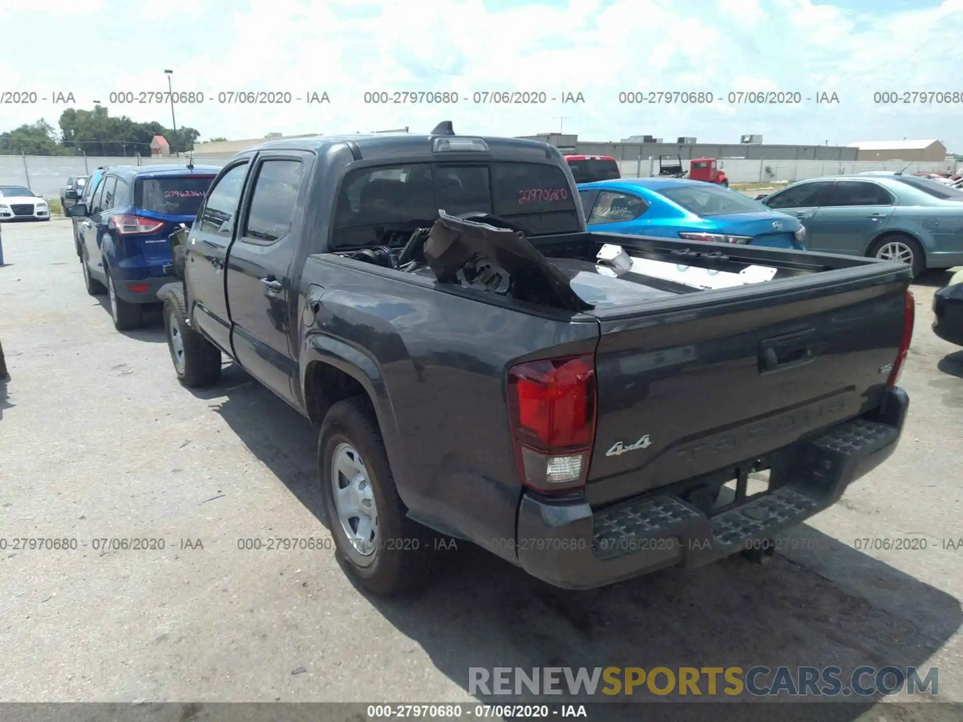 3 Photograph of a damaged car 3TMCZ5AN8LM300039 TOYOTA TACOMA 4WD 2020