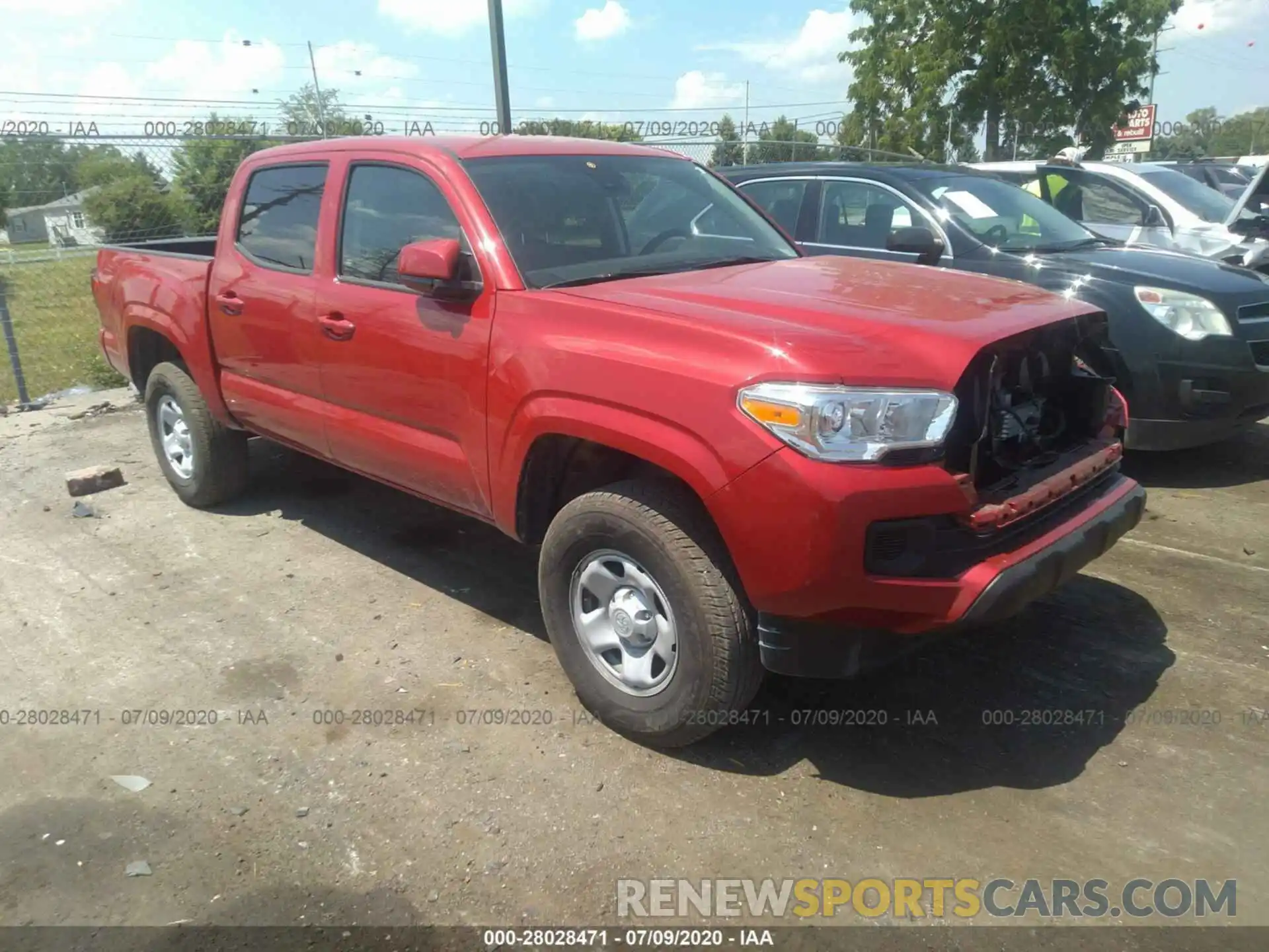 1 Photograph of a damaged car 3TMCZ5AN8LM301997 TOYOTA TACOMA 4WD 2020