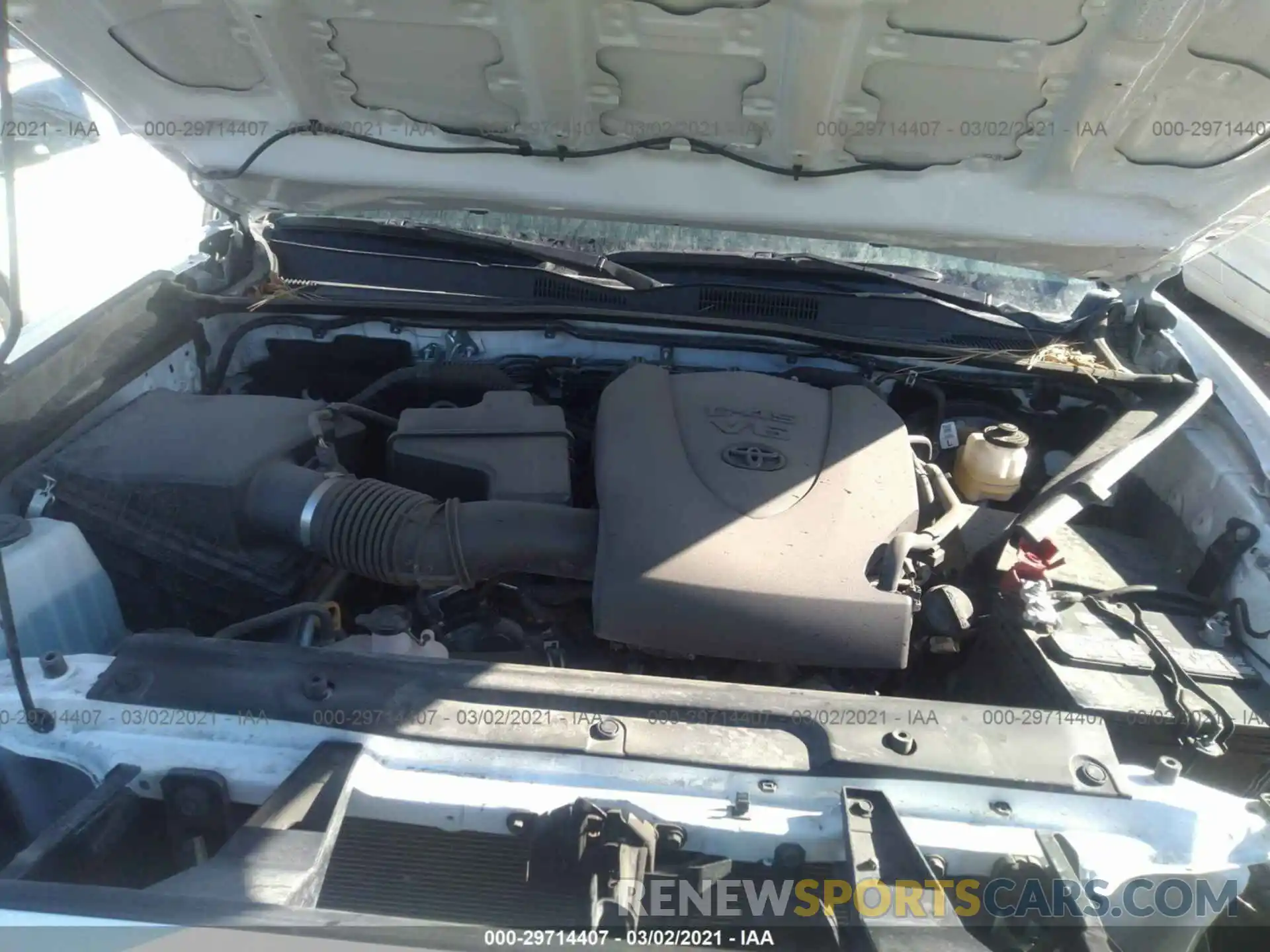 10 Photograph of a damaged car 3TMCZ5AN8LM306701 TOYOTA TACOMA 4WD 2020