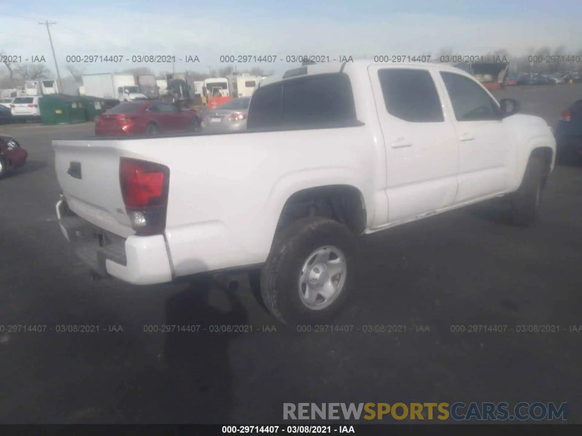 4 Photograph of a damaged car 3TMCZ5AN8LM306701 TOYOTA TACOMA 4WD 2020