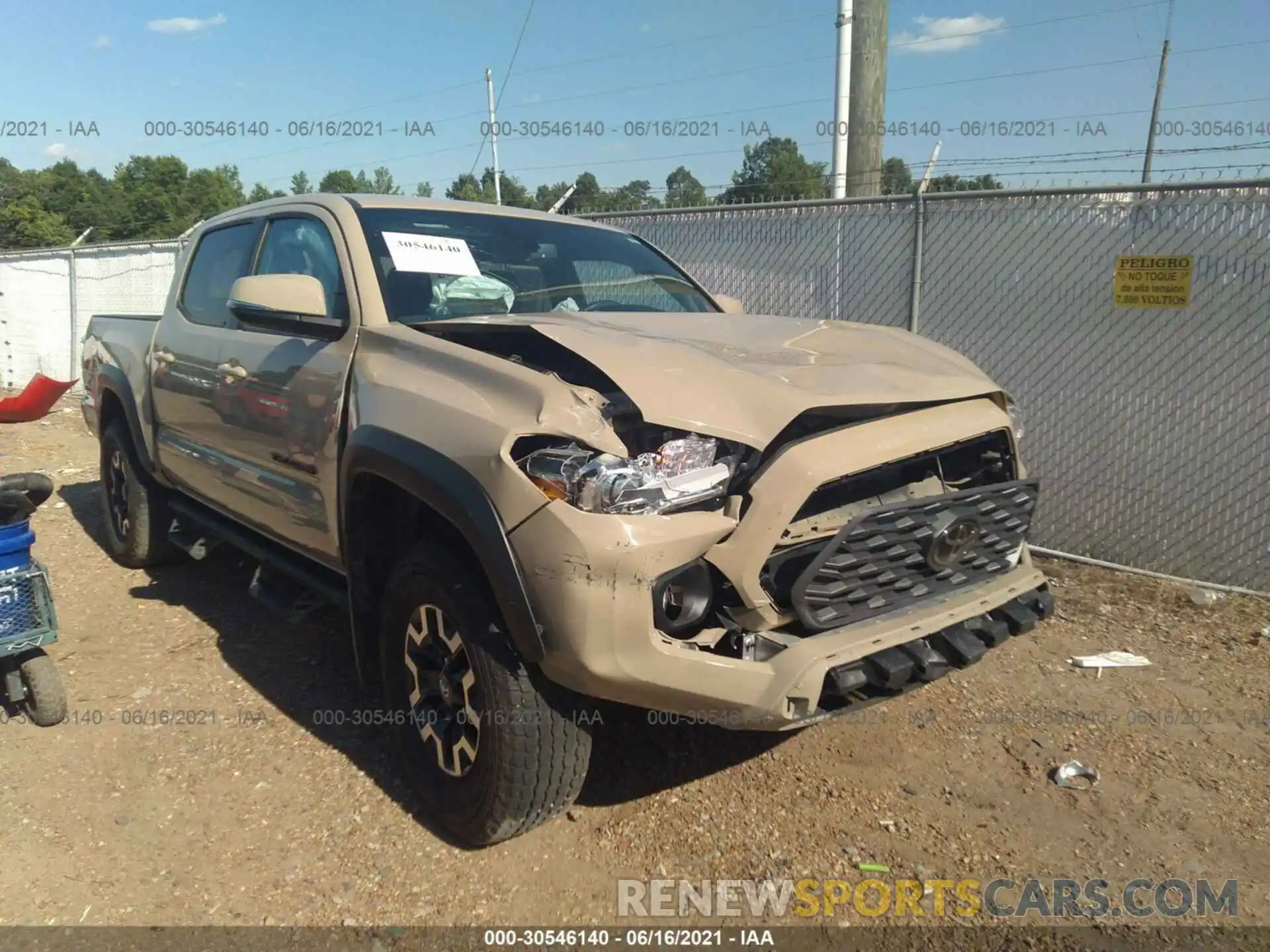 1 Photograph of a damaged car 3TMCZ5AN8LM326902 TOYOTA TACOMA 4WD 2020