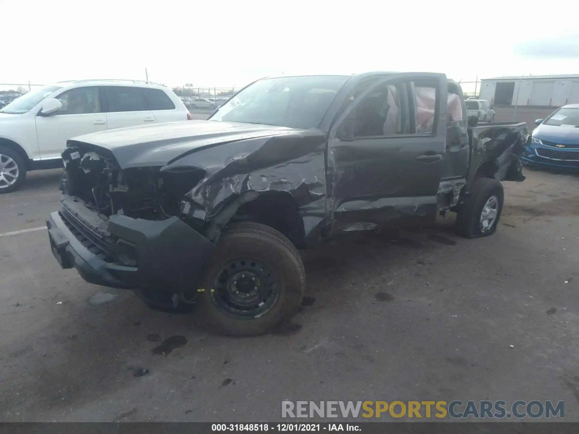 2 Фотография поврежденного автомобиля 3TMCZ5AN8LM335163 TOYOTA TACOMA 4WD 2020