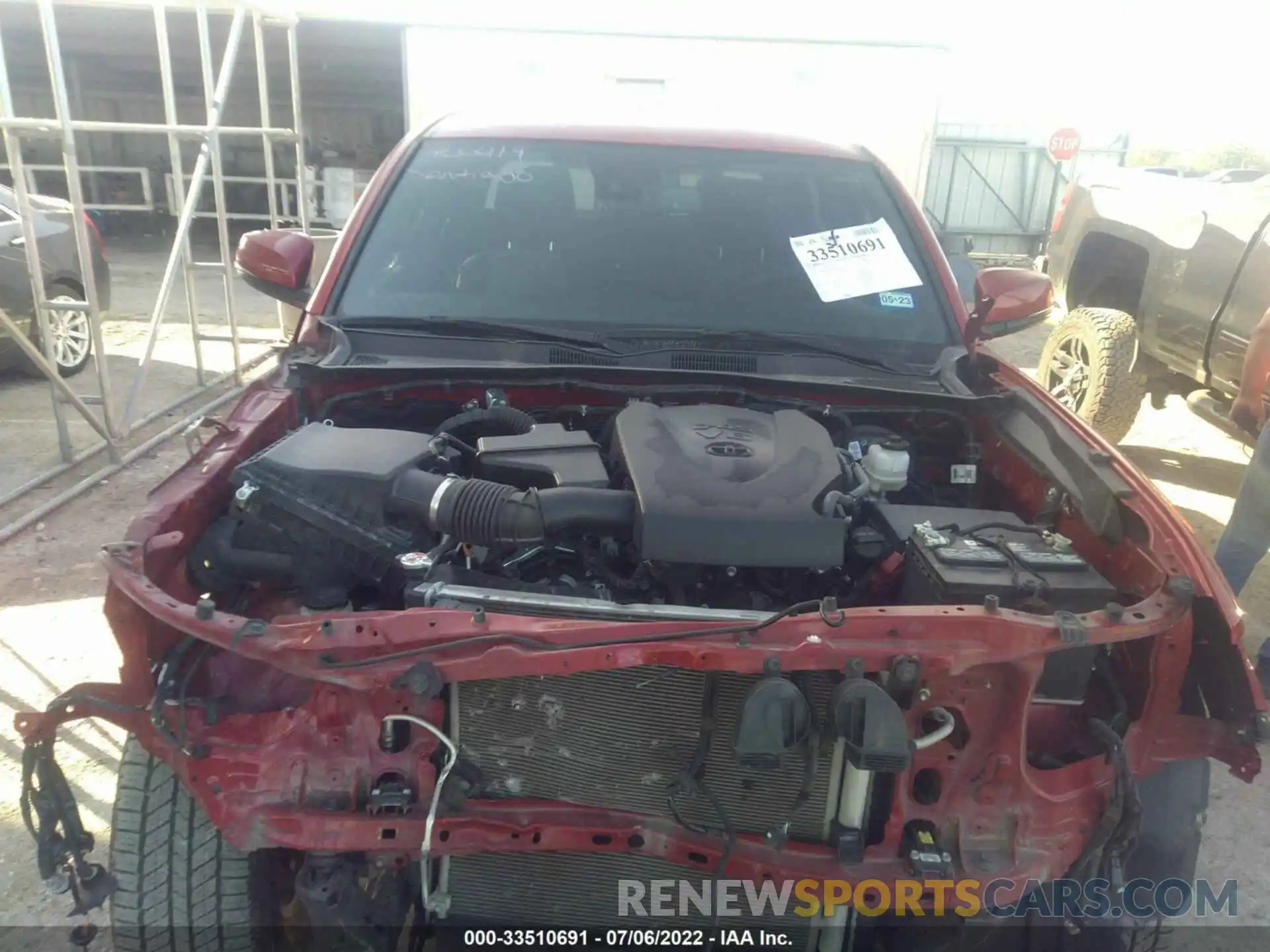 10 Photograph of a damaged car 3TMCZ5AN8LM344266 TOYOTA TACOMA 4WD 2020