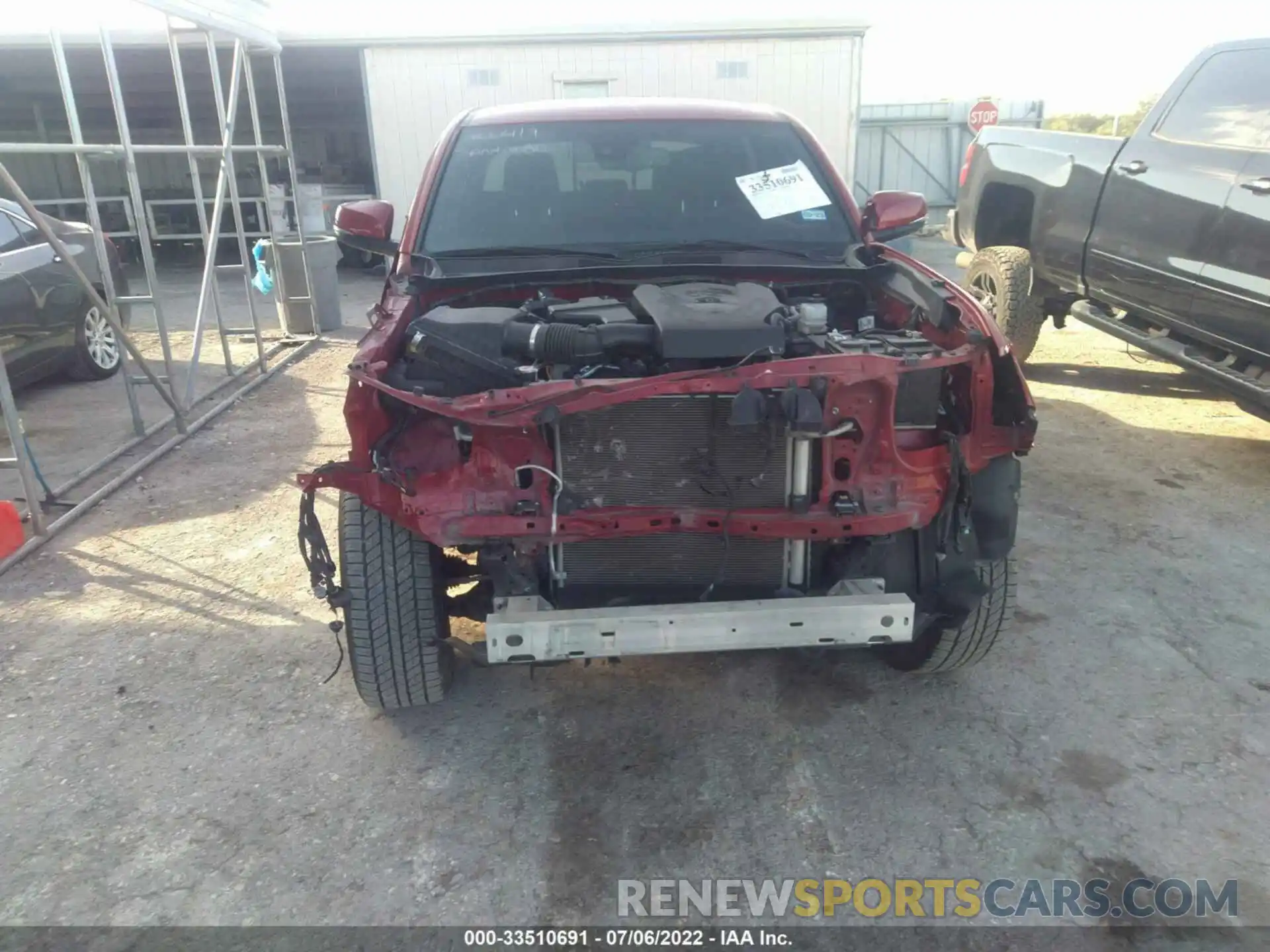 6 Photograph of a damaged car 3TMCZ5AN8LM344266 TOYOTA TACOMA 4WD 2020