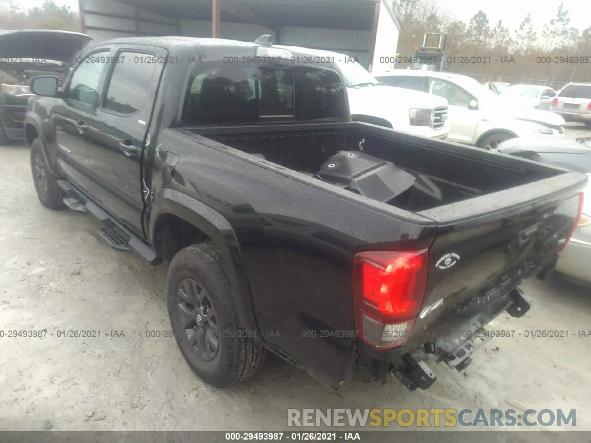 3 Photograph of a damaged car 3TMCZ5AN8LM348267 TOYOTA TACOMA 4WD 2020