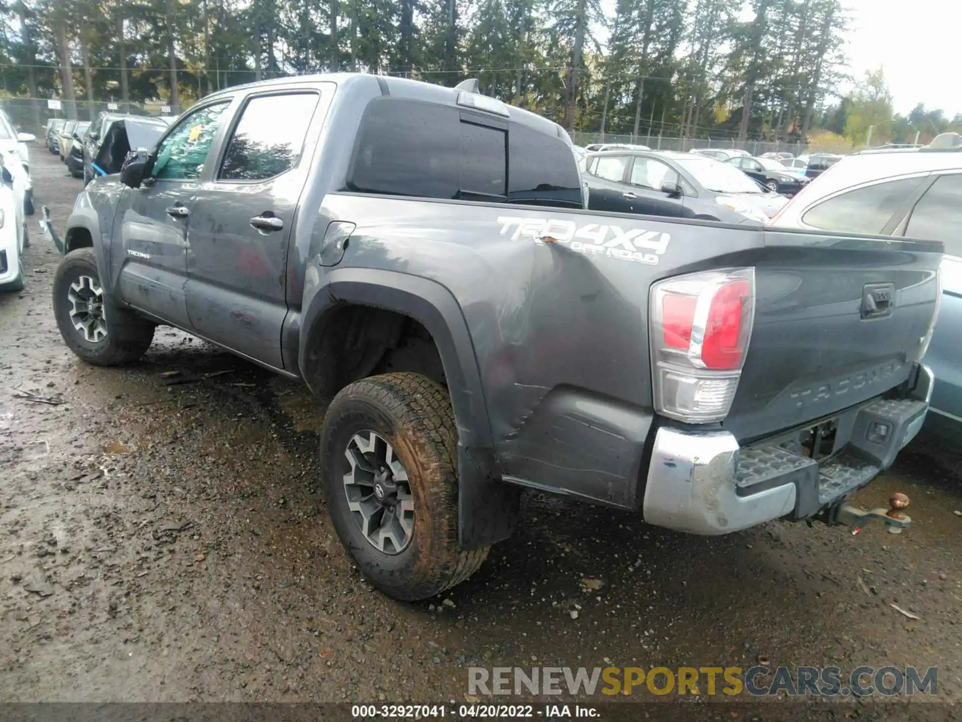 3 Photograph of a damaged car 3TMCZ5AN8LM350200 TOYOTA TACOMA 4WD 2020