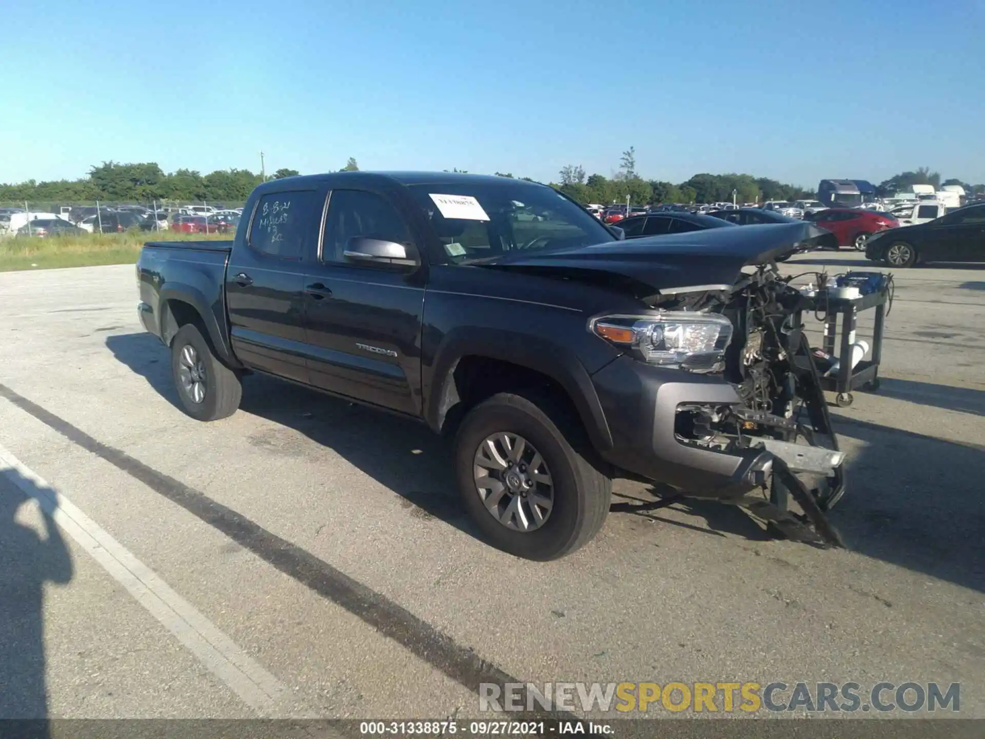 1 Photograph of a damaged car 3TMCZ5AN9LM296423 TOYOTA TACOMA 4WD 2020