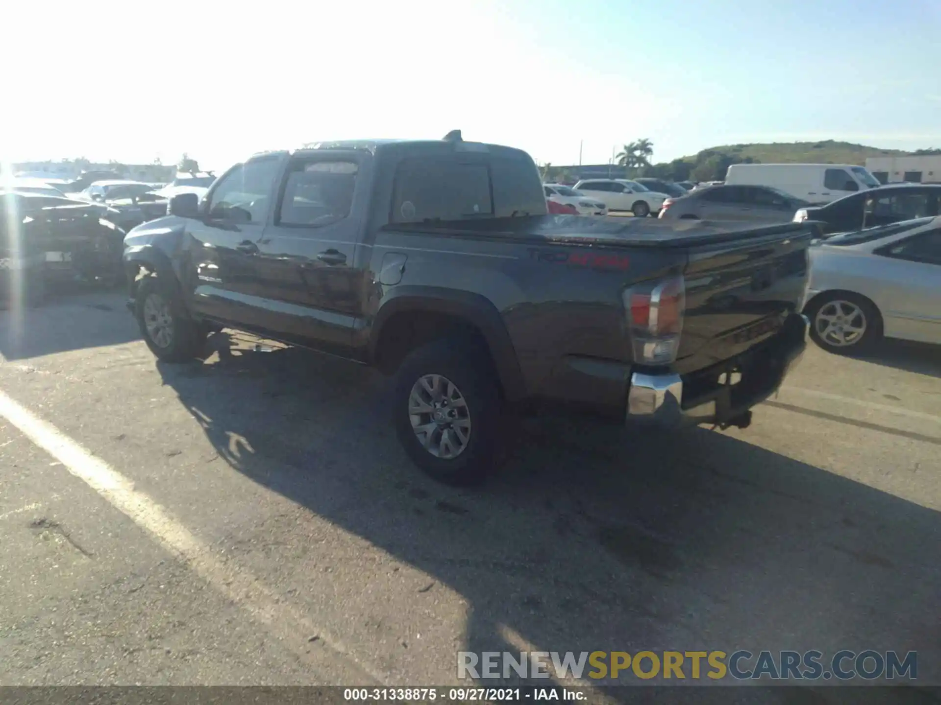 3 Photograph of a damaged car 3TMCZ5AN9LM296423 TOYOTA TACOMA 4WD 2020