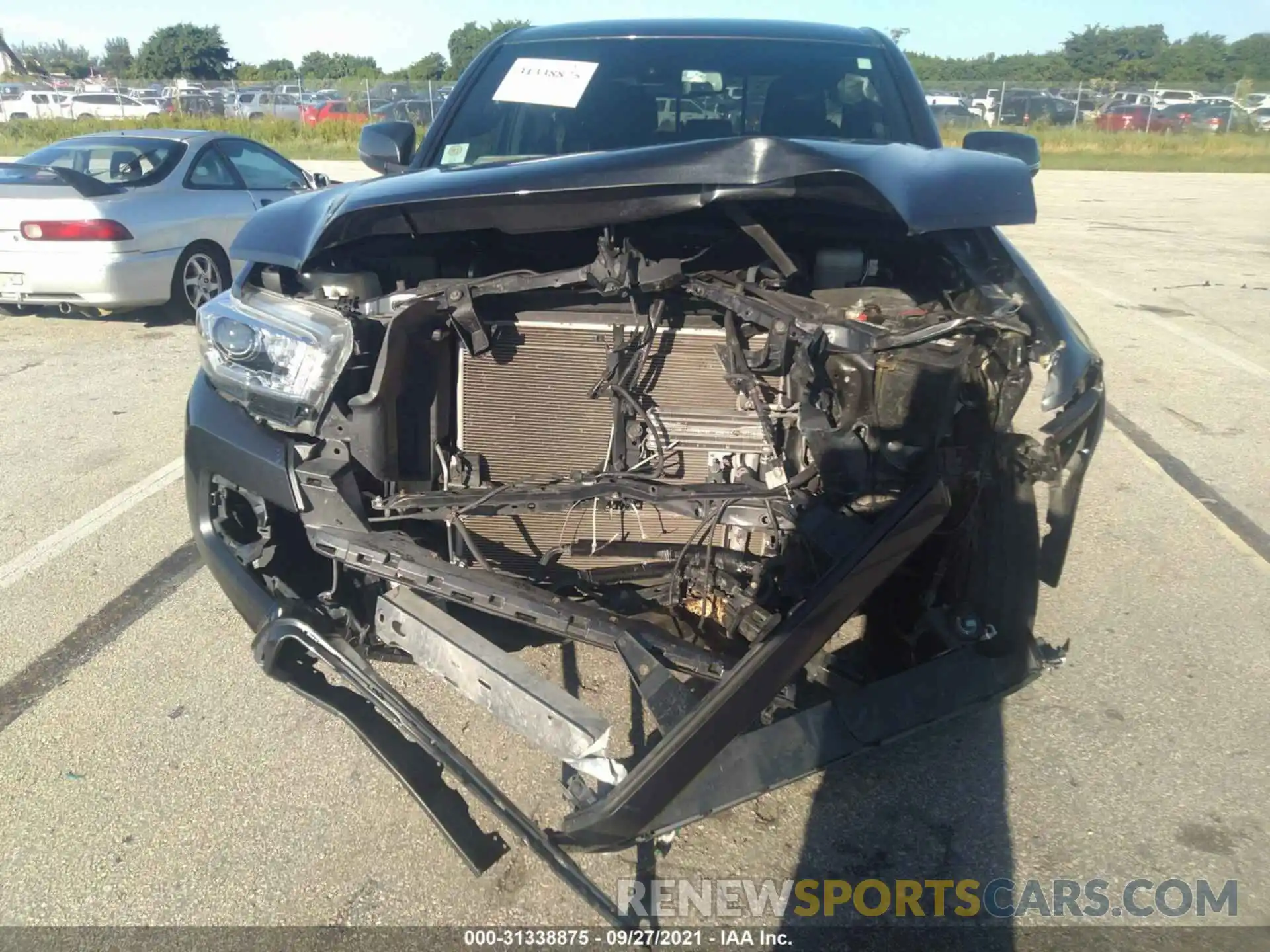 6 Photograph of a damaged car 3TMCZ5AN9LM296423 TOYOTA TACOMA 4WD 2020