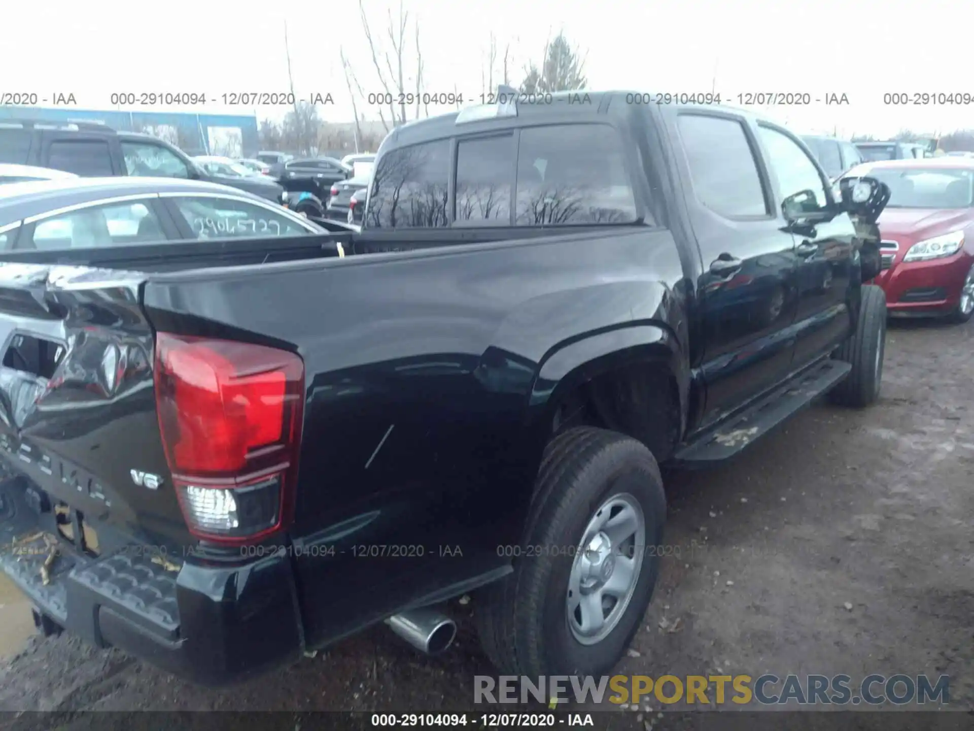 4 Фотография поврежденного автомобиля 3TMCZ5AN9LM312247 TOYOTA TACOMA 4WD 2020