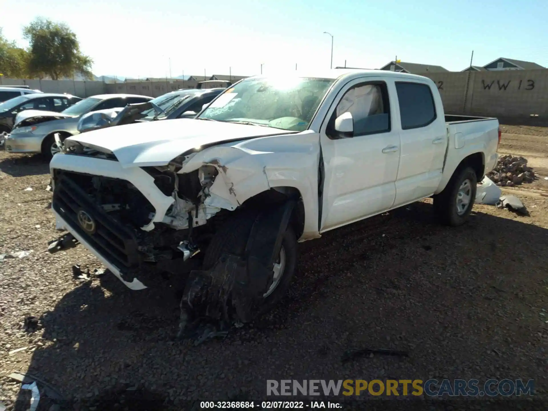 2 Photograph of a damaged car 3TMCZ5AN9LM318114 TOYOTA TACOMA 4WD 2020