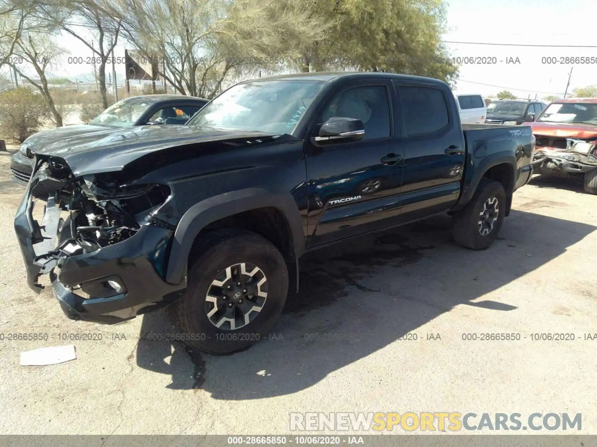 2 Photograph of a damaged car 3TMCZ5AN9LM321479 TOYOTA TACOMA 4WD 2020