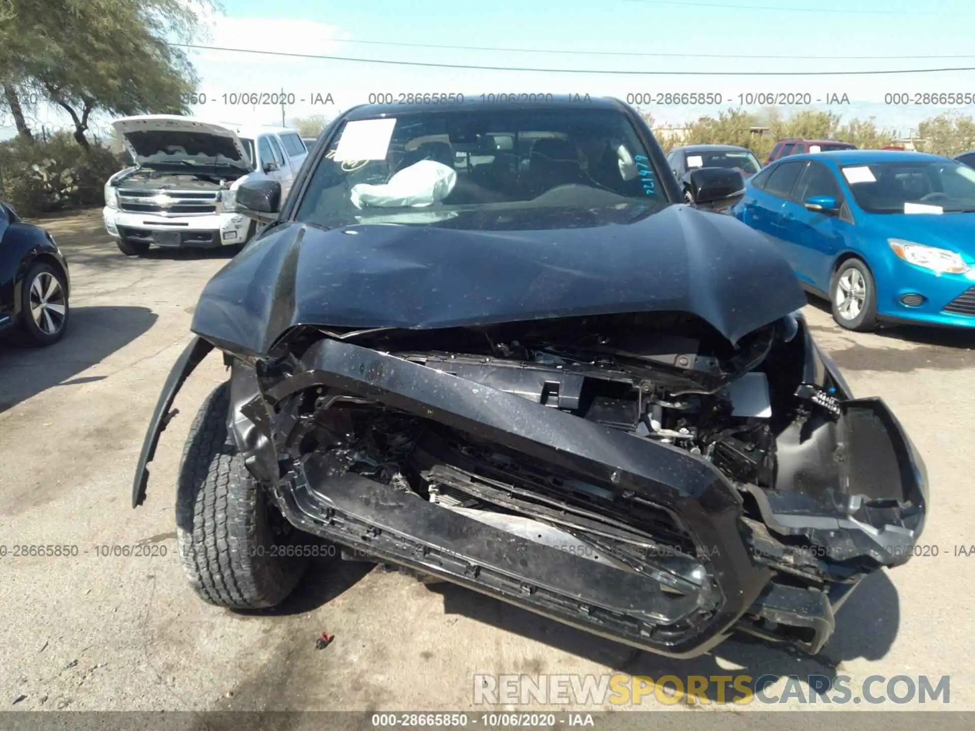 6 Photograph of a damaged car 3TMCZ5AN9LM321479 TOYOTA TACOMA 4WD 2020