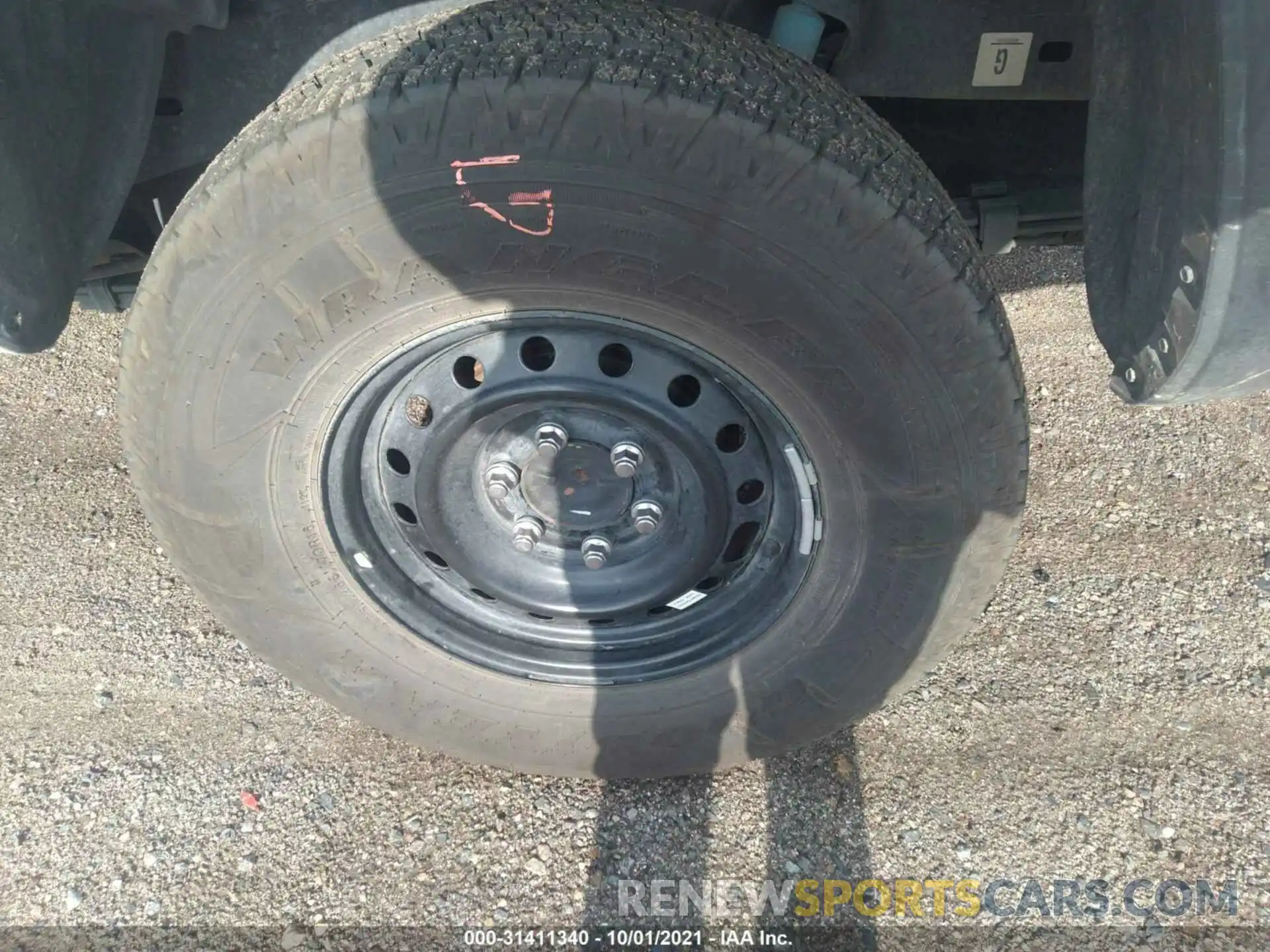 13 Photograph of a damaged car 3TMCZ5AN9LM323331 TOYOTA TACOMA 4WD 2020