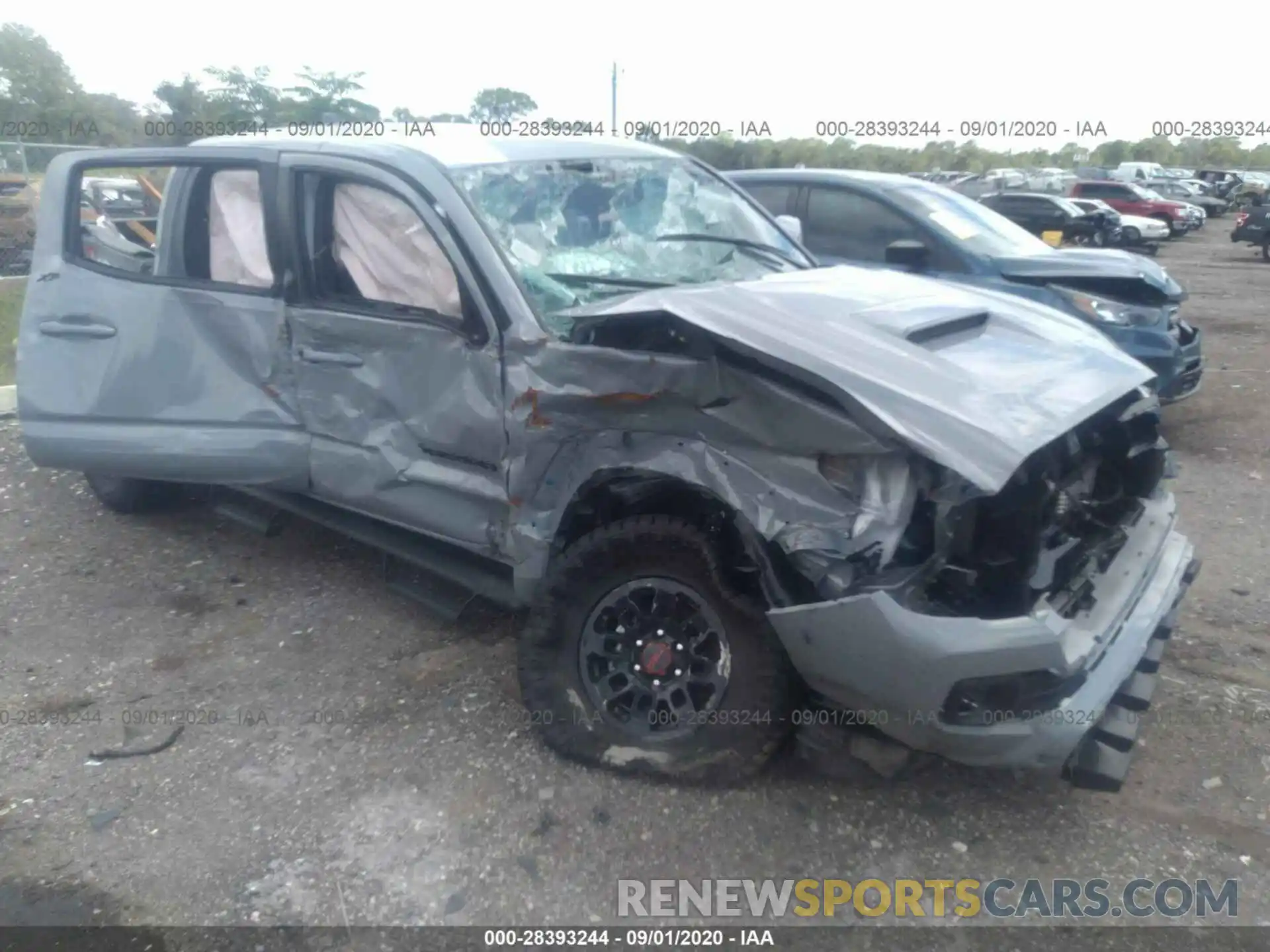 1 Photograph of a damaged car 3TMCZ5AN9LM342185 TOYOTA TACOMA 4WD 2020