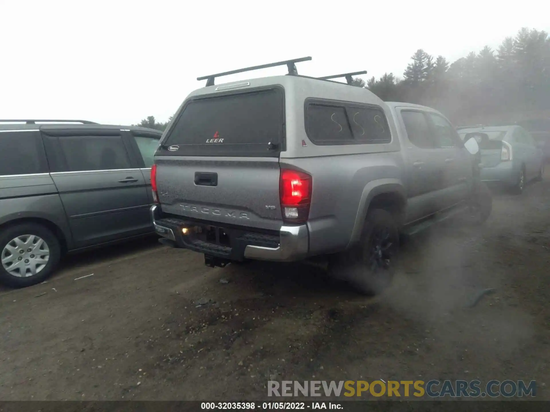 4 Photograph of a damaged car 3TMCZ5AN9LM342574 TOYOTA TACOMA 4WD 2020