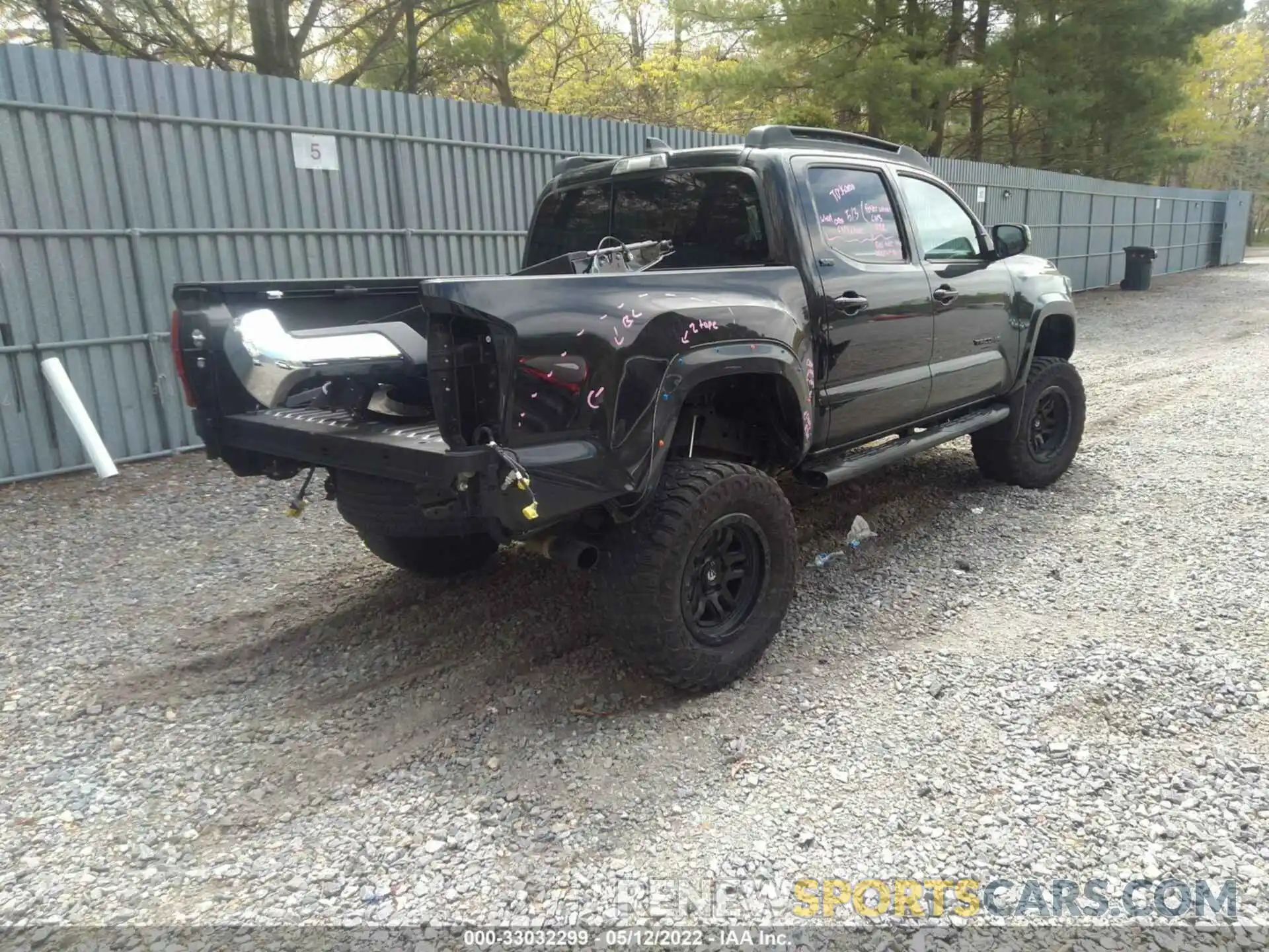 4 Photograph of a damaged car 3TMCZ5AN9LM347919 TOYOTA TACOMA 4WD 2020