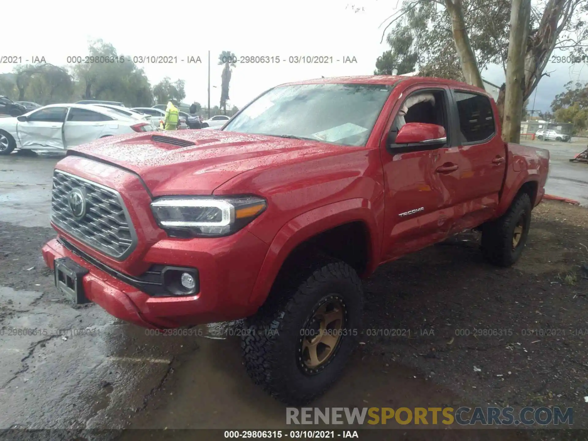 2 Photograph of a damaged car 3TMCZ5ANXLM290033 TOYOTA TACOMA 4WD 2020