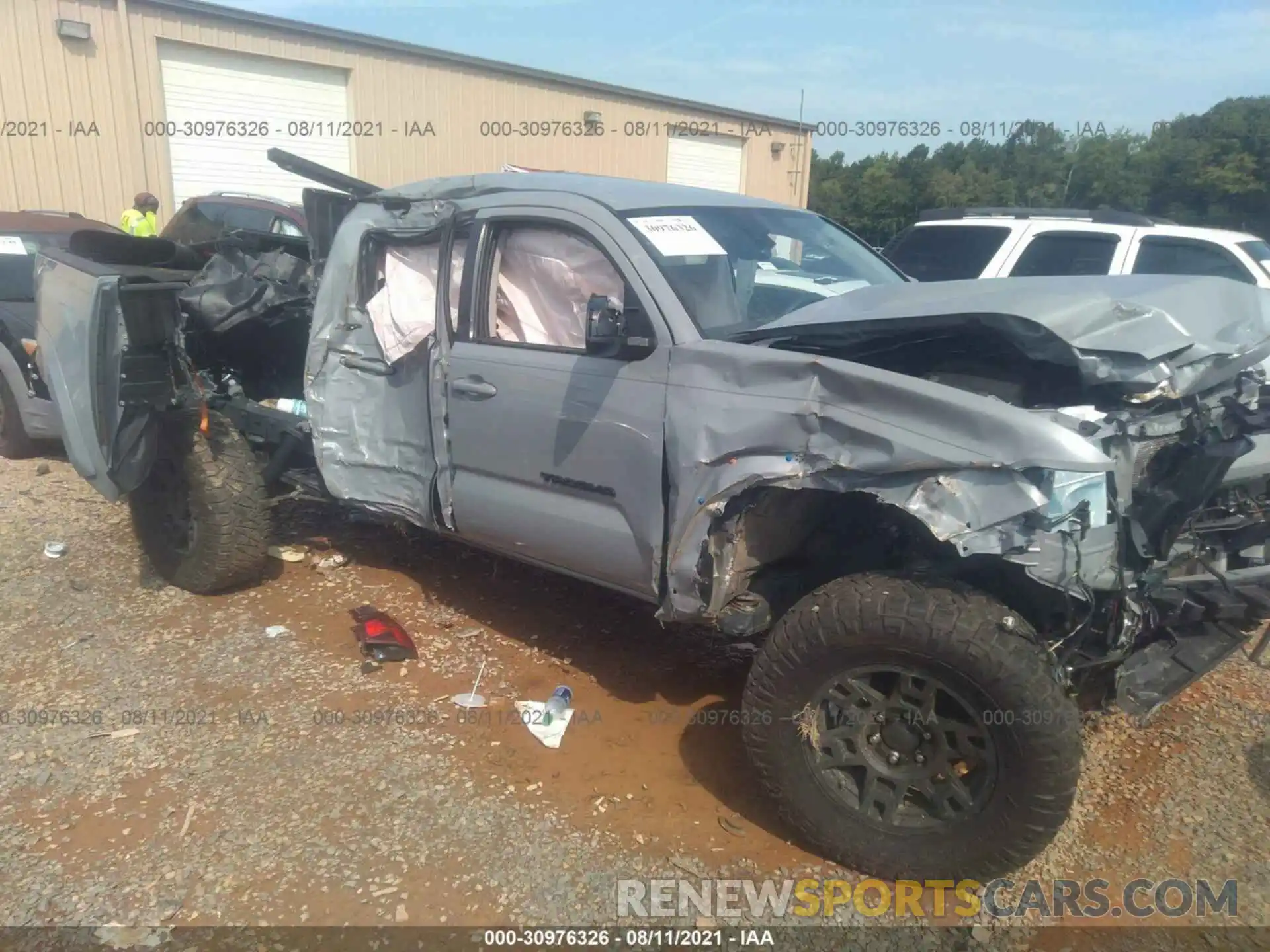 6 Photograph of a damaged car 3TMCZ5ANXLM298830 TOYOTA TACOMA 4WD 2020