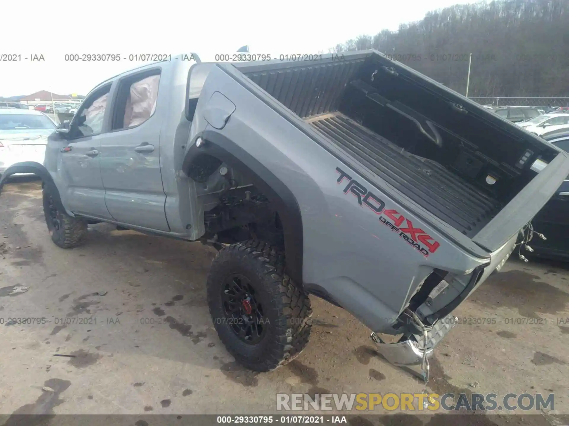 3 Photograph of a damaged car 3TMCZ5ANXLM303668 TOYOTA TACOMA 4WD 2020