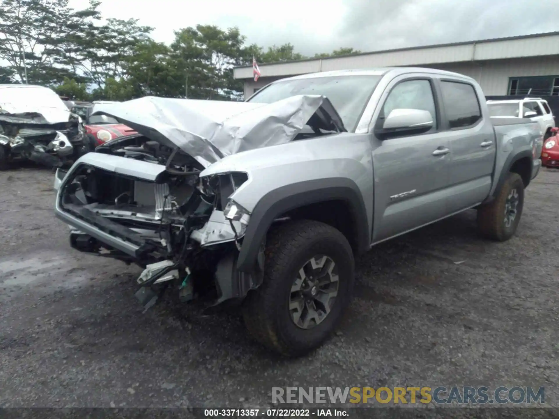 2 Photograph of a damaged car 3TMCZ5ANXLM303671 TOYOTA TACOMA 4WD 2020