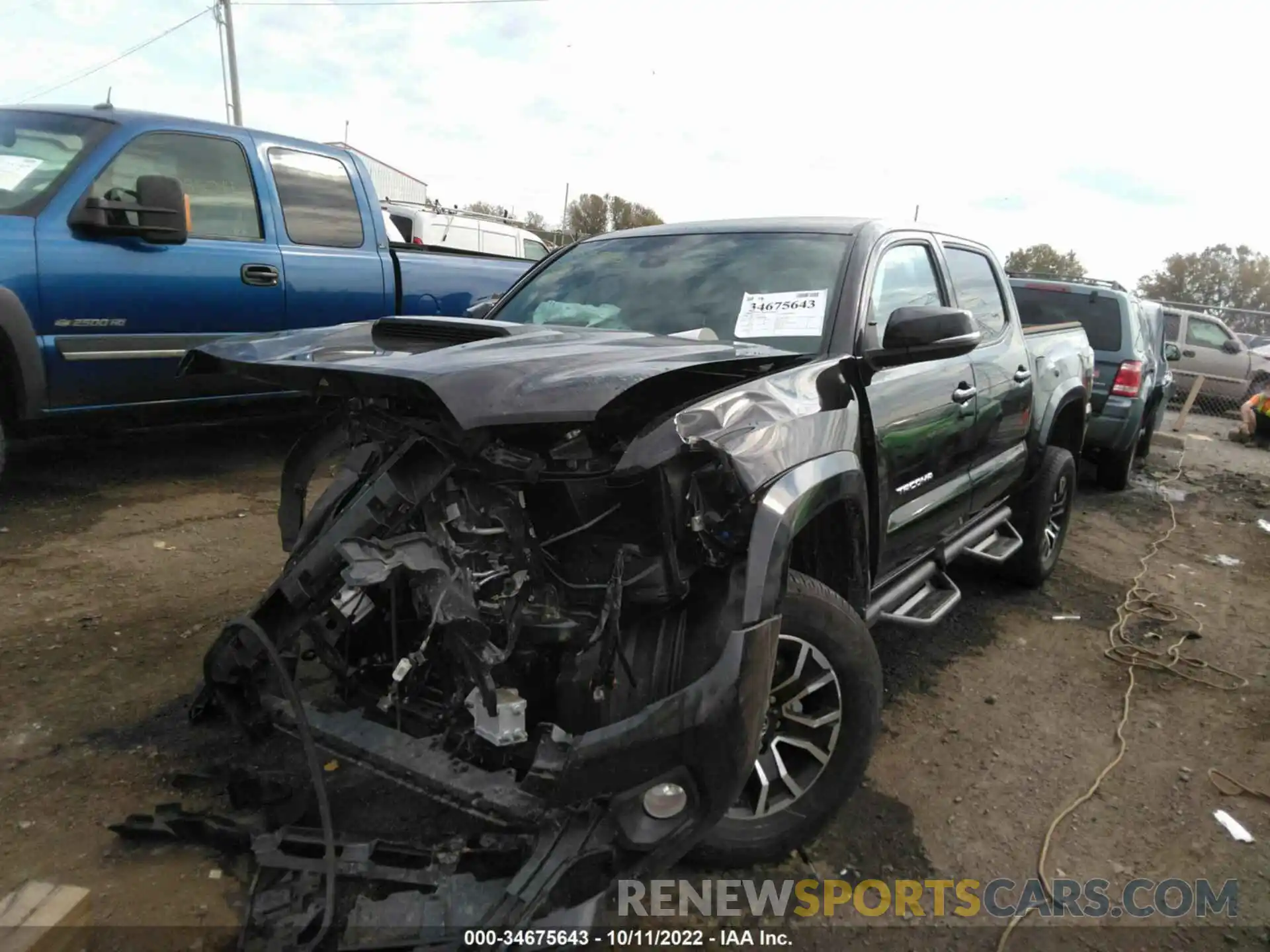 2 Фотография поврежденного автомобиля 3TMCZ5ANXLM317988 TOYOTA TACOMA 4WD 2020