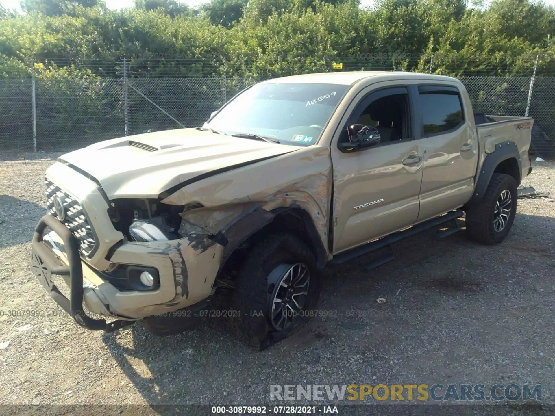 2 Photograph of a damaged car 3TMCZ5ANXLM319661 TOYOTA TACOMA 4WD 2020