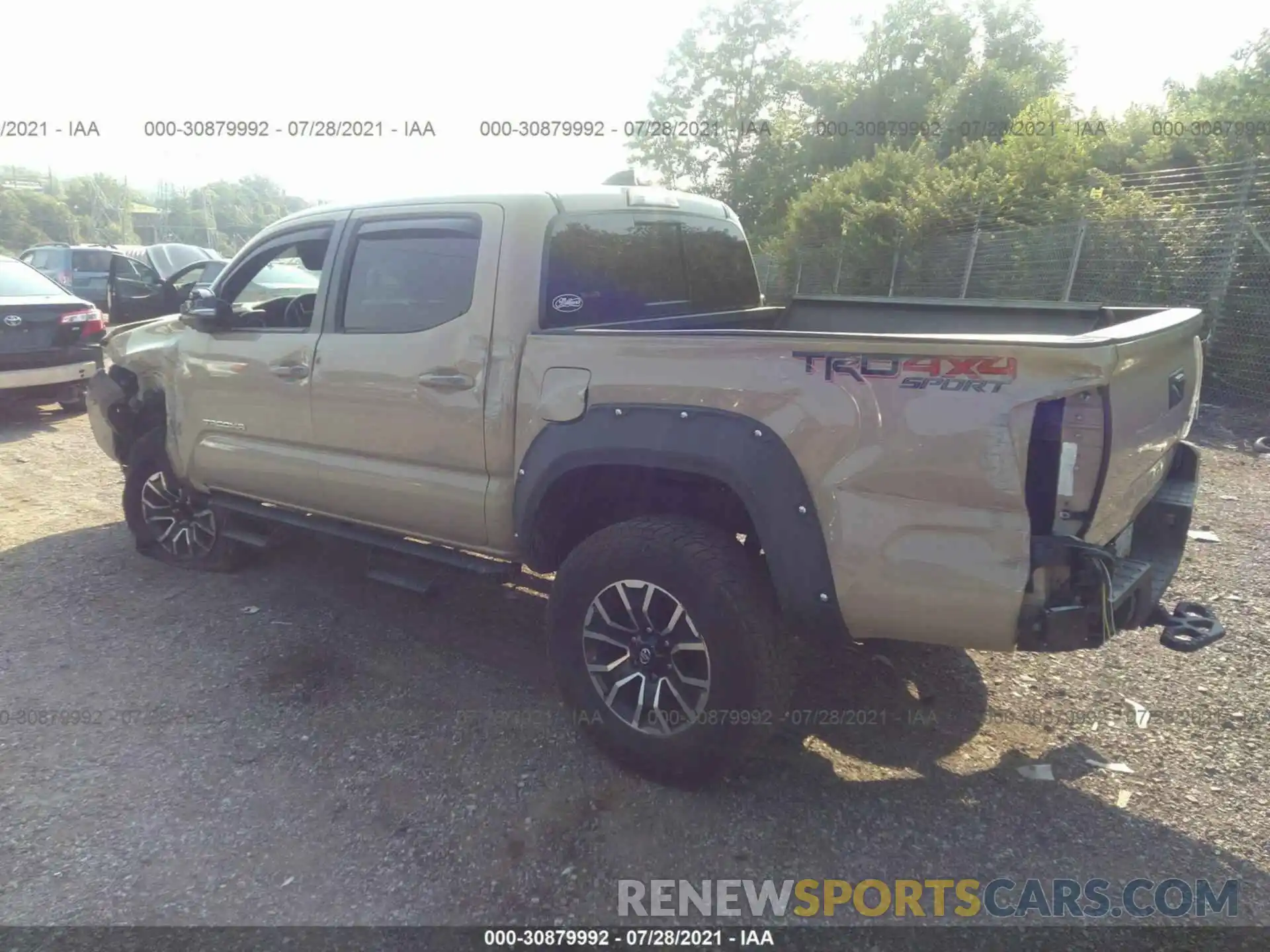 3 Photograph of a damaged car 3TMCZ5ANXLM319661 TOYOTA TACOMA 4WD 2020