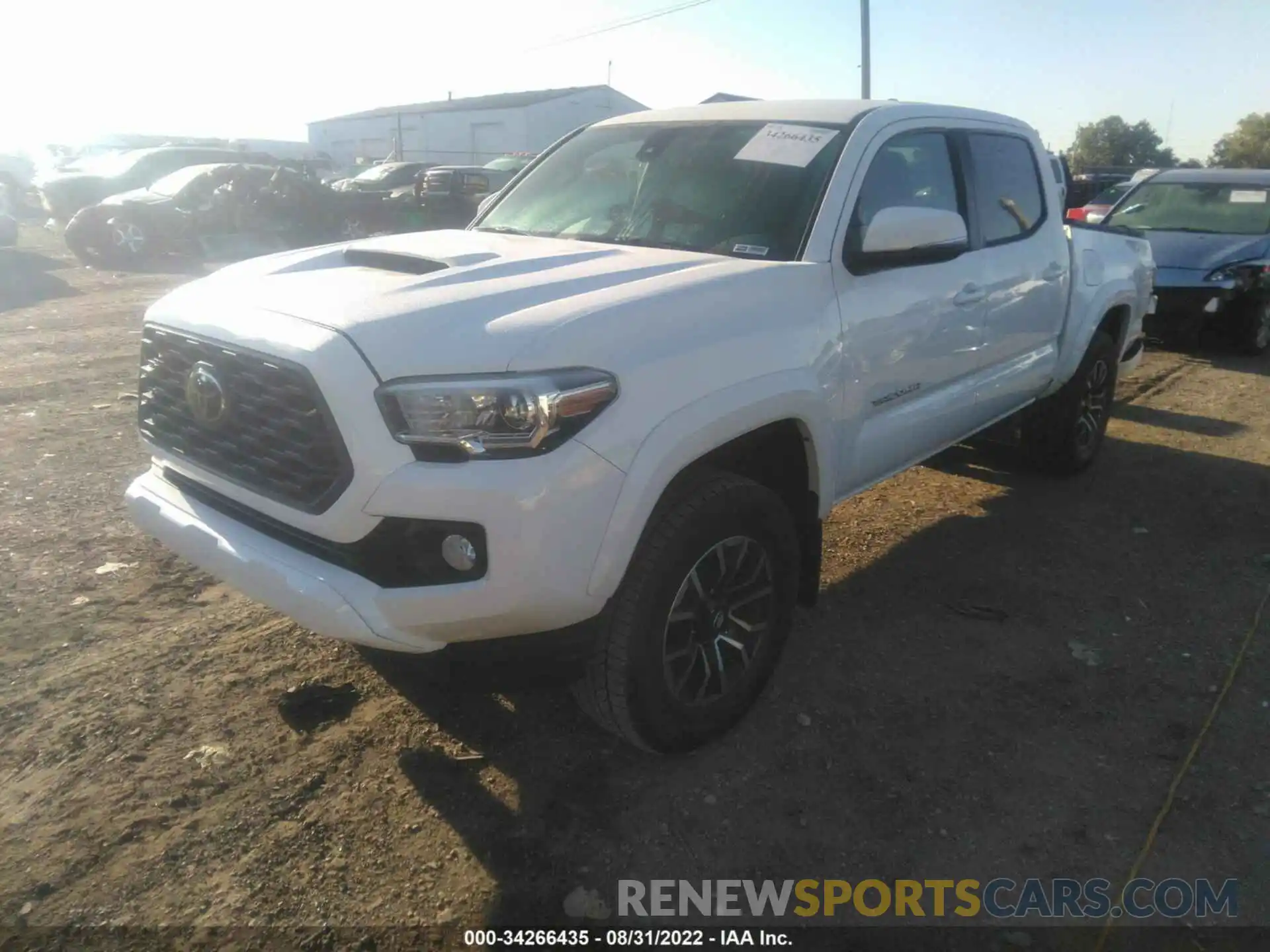 2 Фотография поврежденного автомобиля 3TMCZ5ANXLM320373 TOYOTA TACOMA 4WD 2020