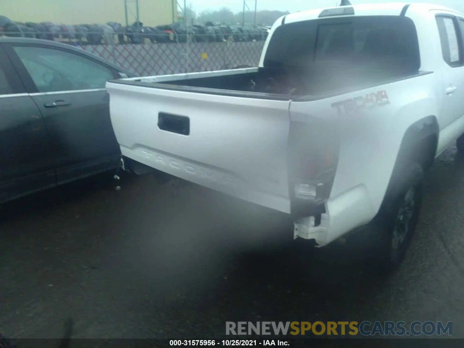 6 Photograph of a damaged car 3TMCZ5ANXLM321247 TOYOTA TACOMA 4WD 2020