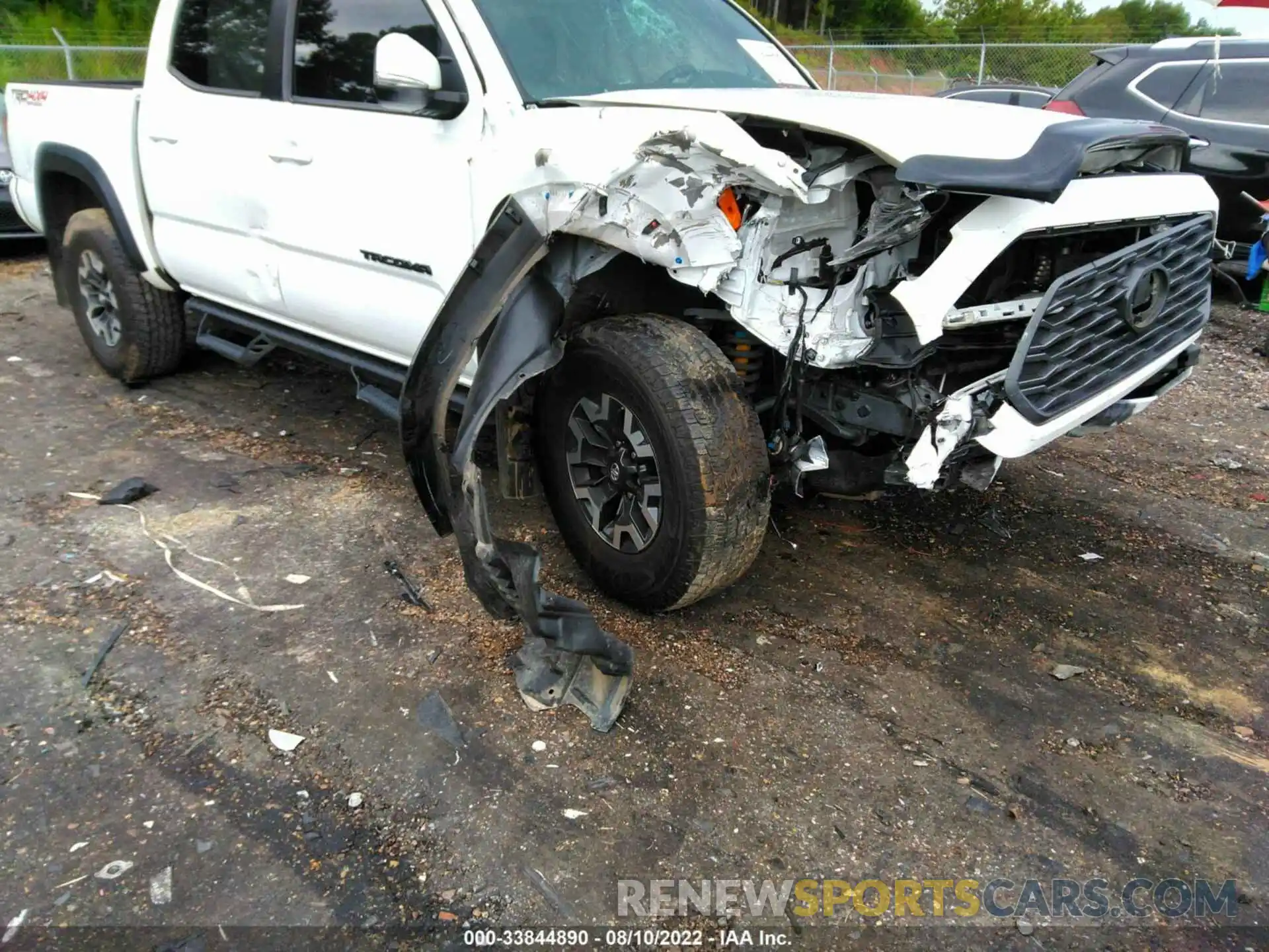 6 Photograph of a damaged car 3TMCZ5ANXLM321569 TOYOTA TACOMA 4WD 2020