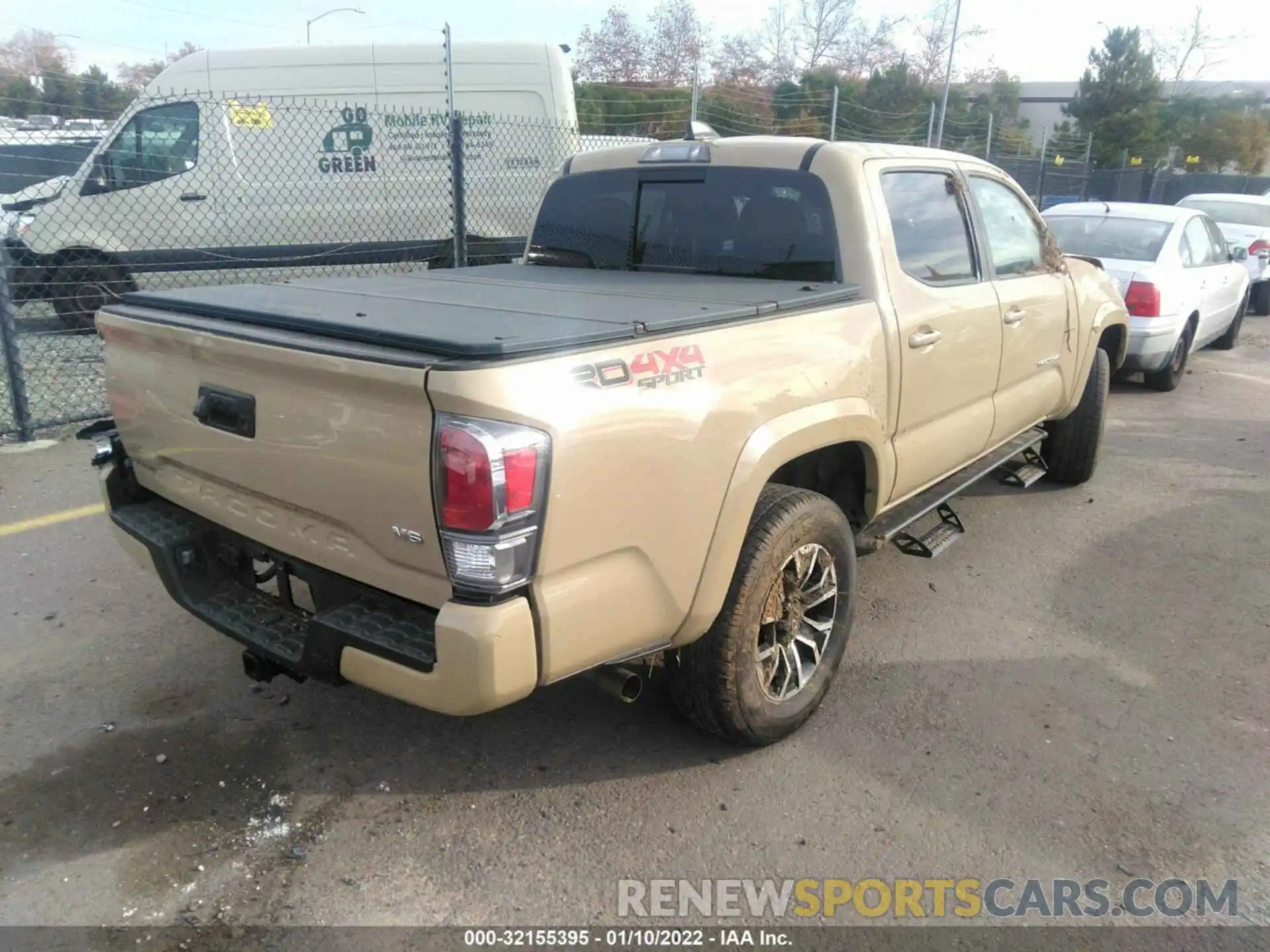 4 Фотография поврежденного автомобиля 3TMCZ5ANXLM324696 TOYOTA TACOMA 4WD 2020