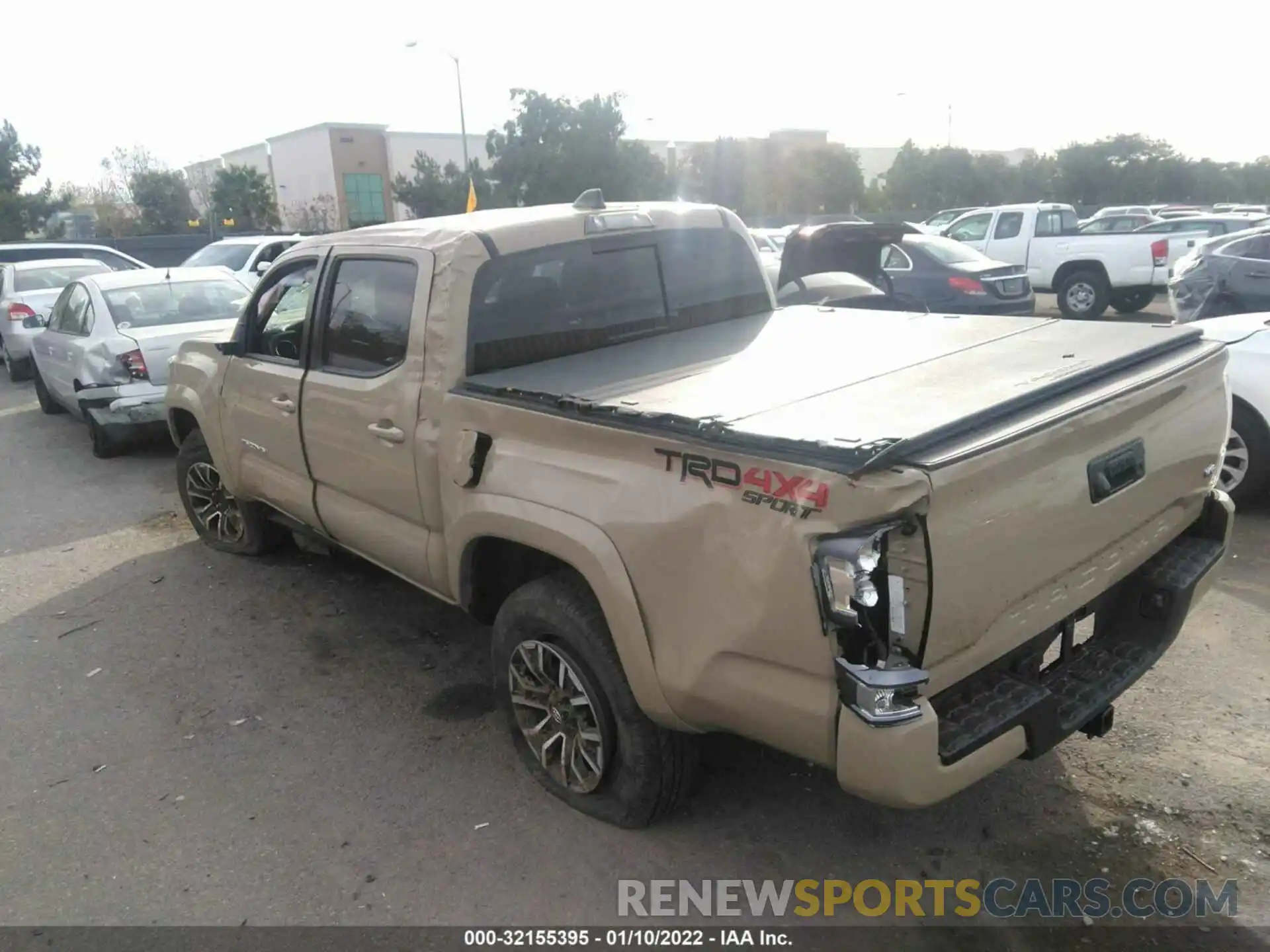 6 Photograph of a damaged car 3TMCZ5ANXLM324696 TOYOTA TACOMA 4WD 2020