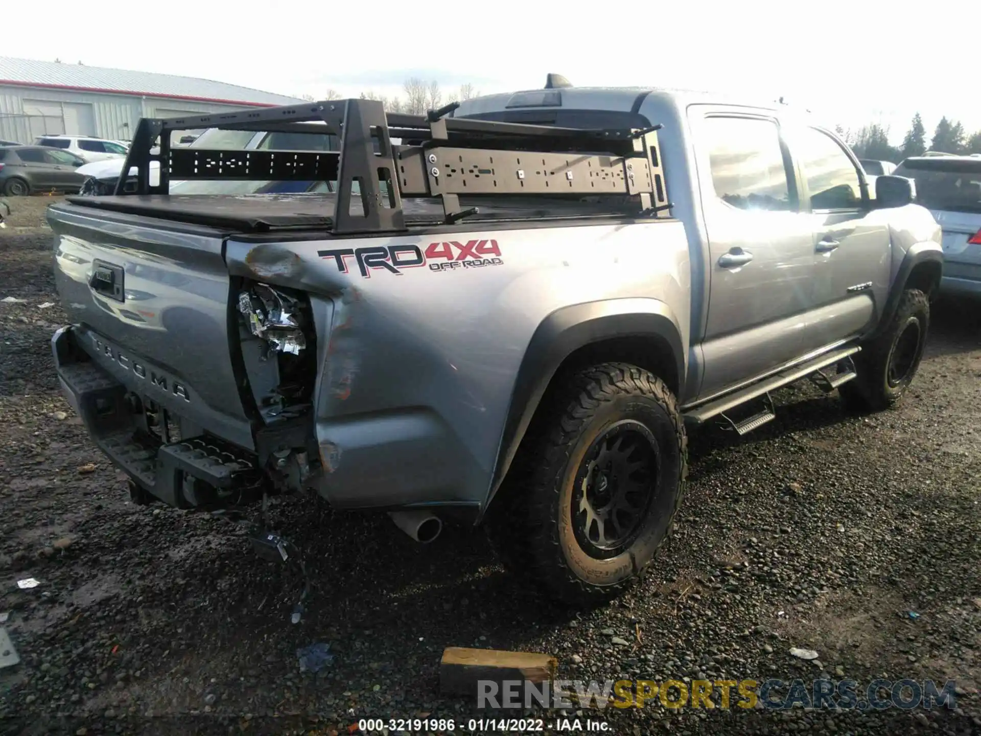 4 Photograph of a damaged car 3TMCZ5ANXLM326884 TOYOTA TACOMA 4WD 2020