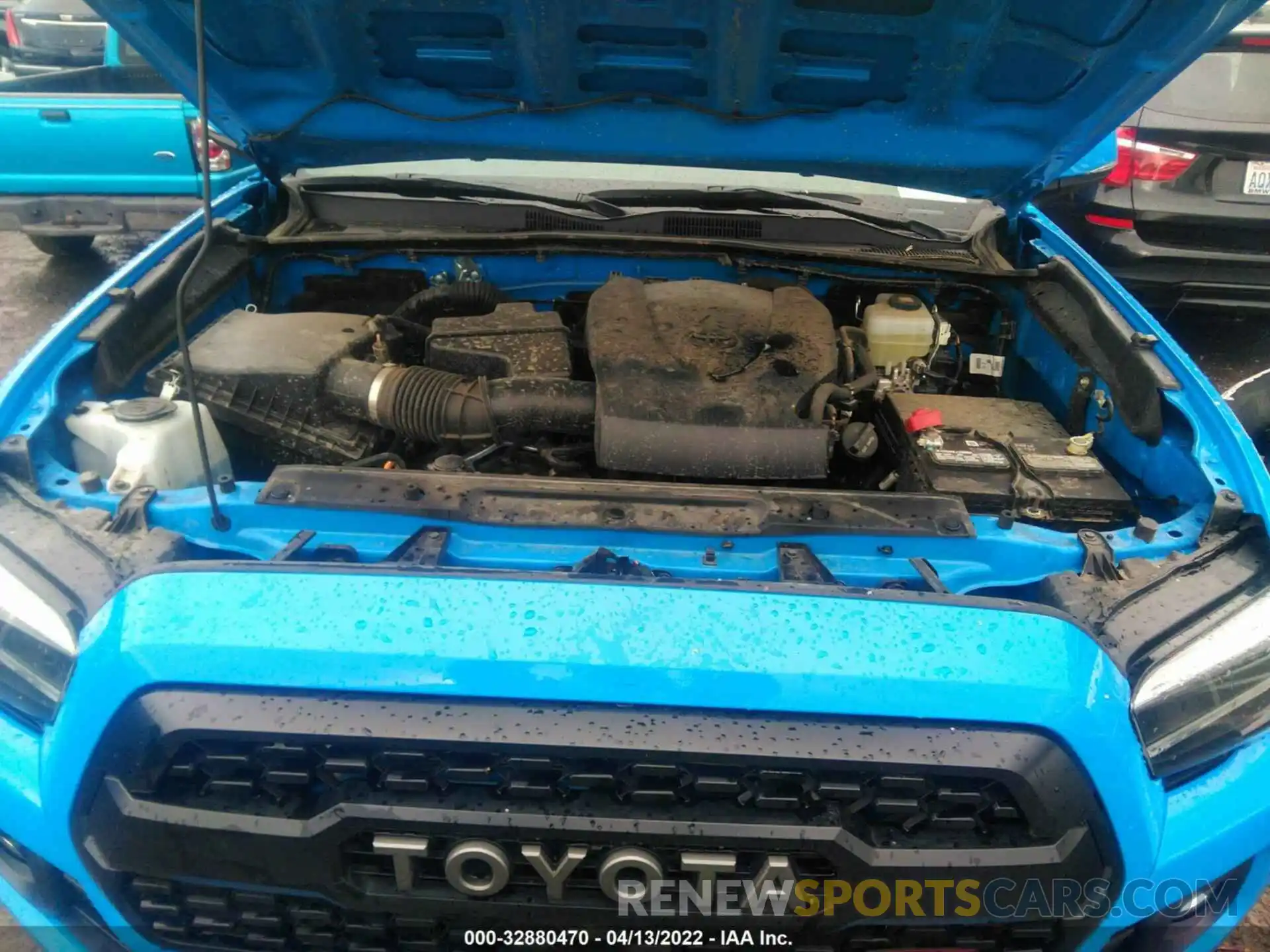 10 Фотография поврежденного автомобиля 3TMCZ5ANXLM330448 TOYOTA TACOMA 4WD 2020