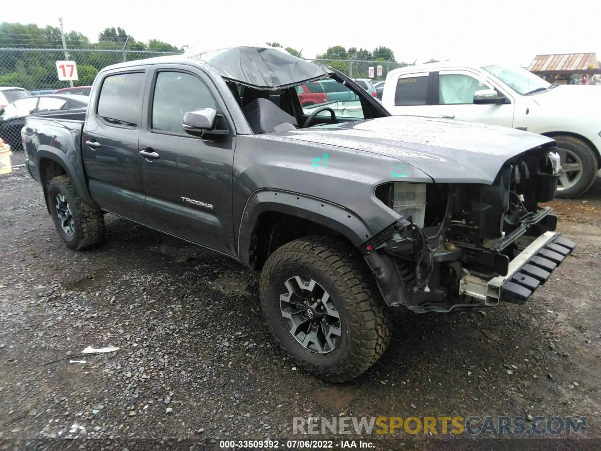 1 Photograph of a damaged car 3TMCZ5ANXLM343684 TOYOTA TACOMA 4WD 2020