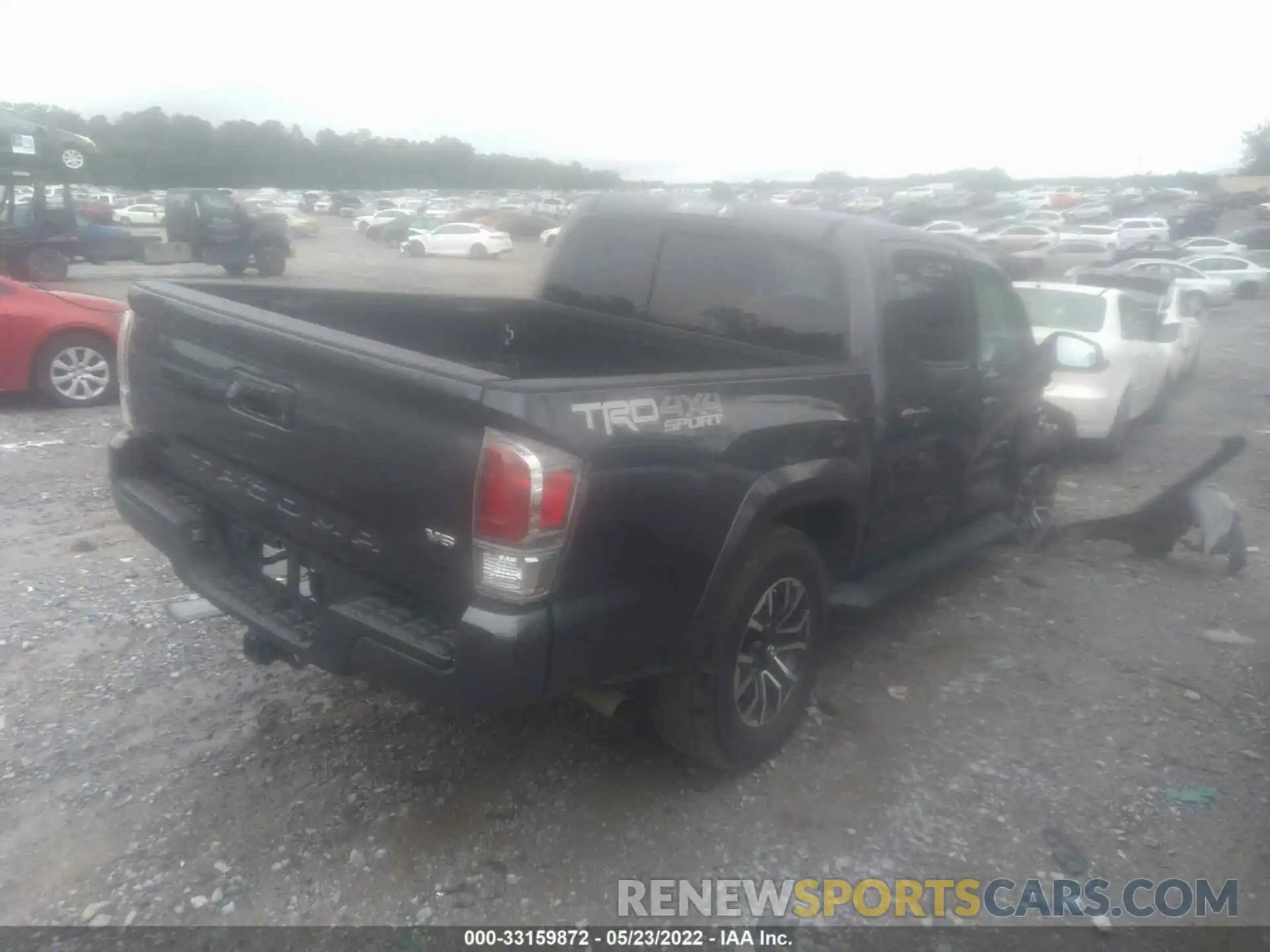 4 Photograph of a damaged car 3TMCZ5ANXLM345032 TOYOTA TACOMA 4WD 2020