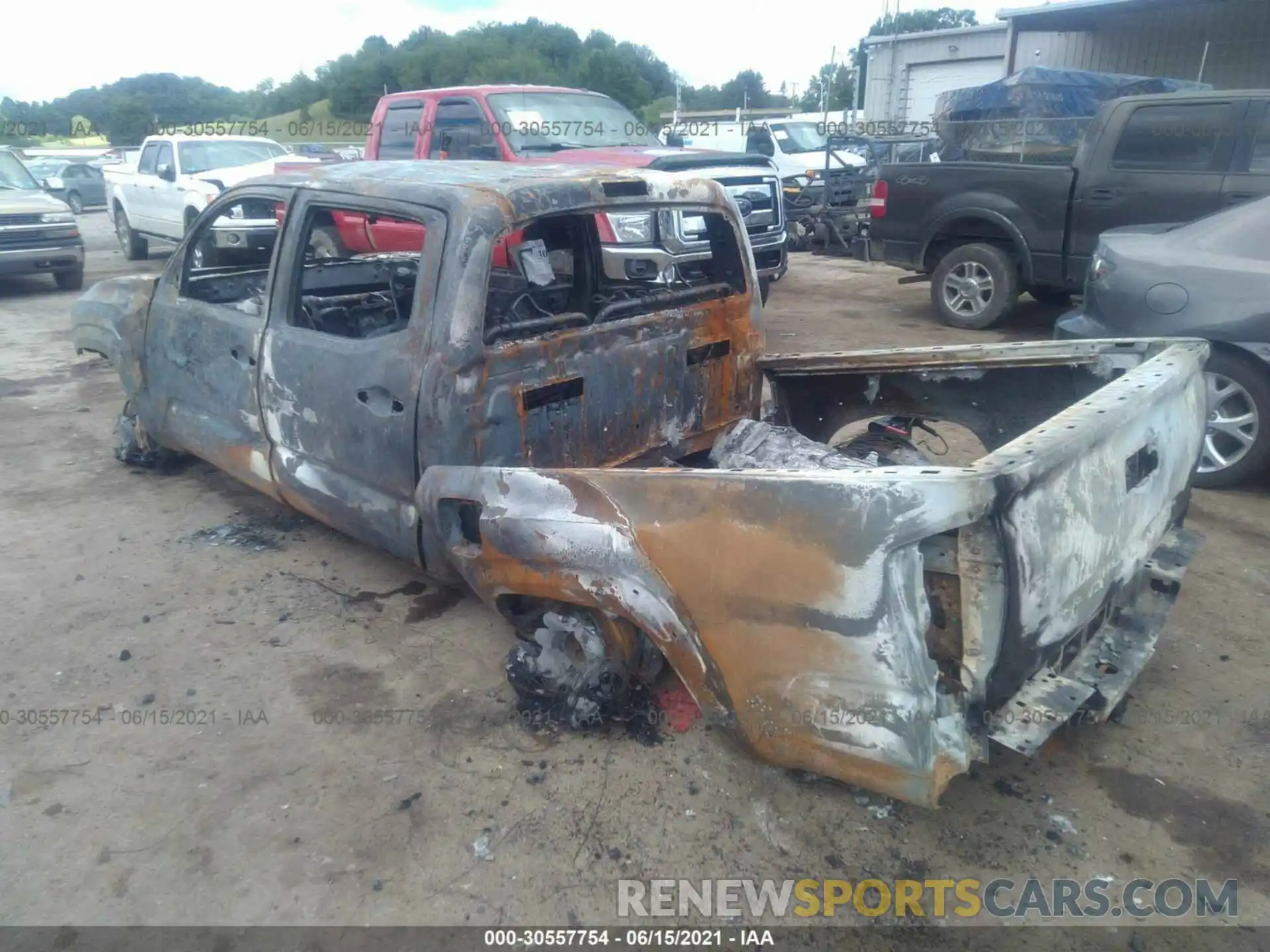 3 Photograph of a damaged car 3TMCZ5ANXLM354104 TOYOTA TACOMA 4WD 2020