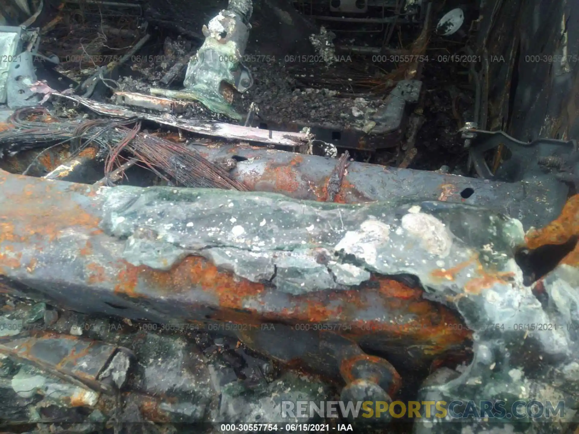 9 Photograph of a damaged car 3TMCZ5ANXLM354104 TOYOTA TACOMA 4WD 2020