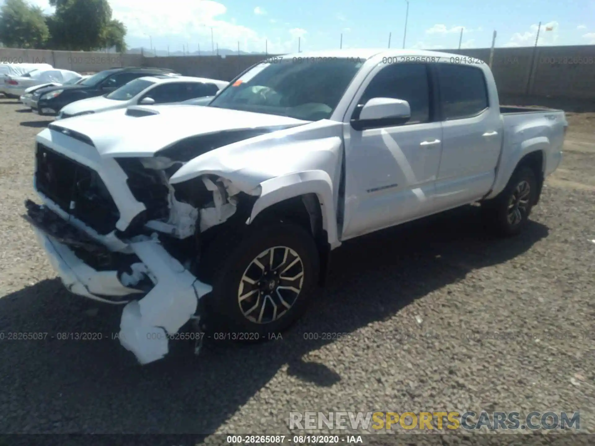 2 Фотография поврежденного автомобиля 3TMCZ5ANXLM355916 TOYOTA TACOMA 4WD 2020