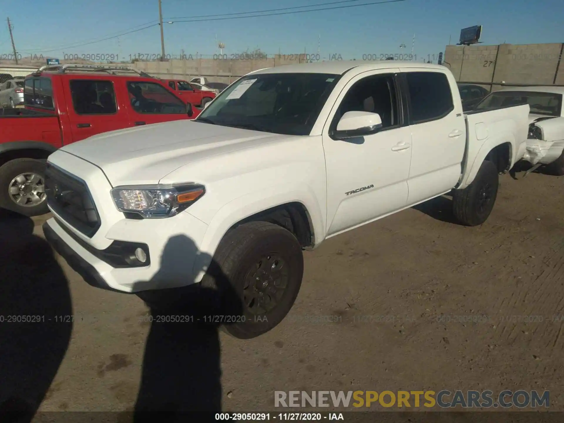 2 Фотография поврежденного автомобиля 3TMCZ5ANXLM357147 TOYOTA TACOMA 4WD 2020