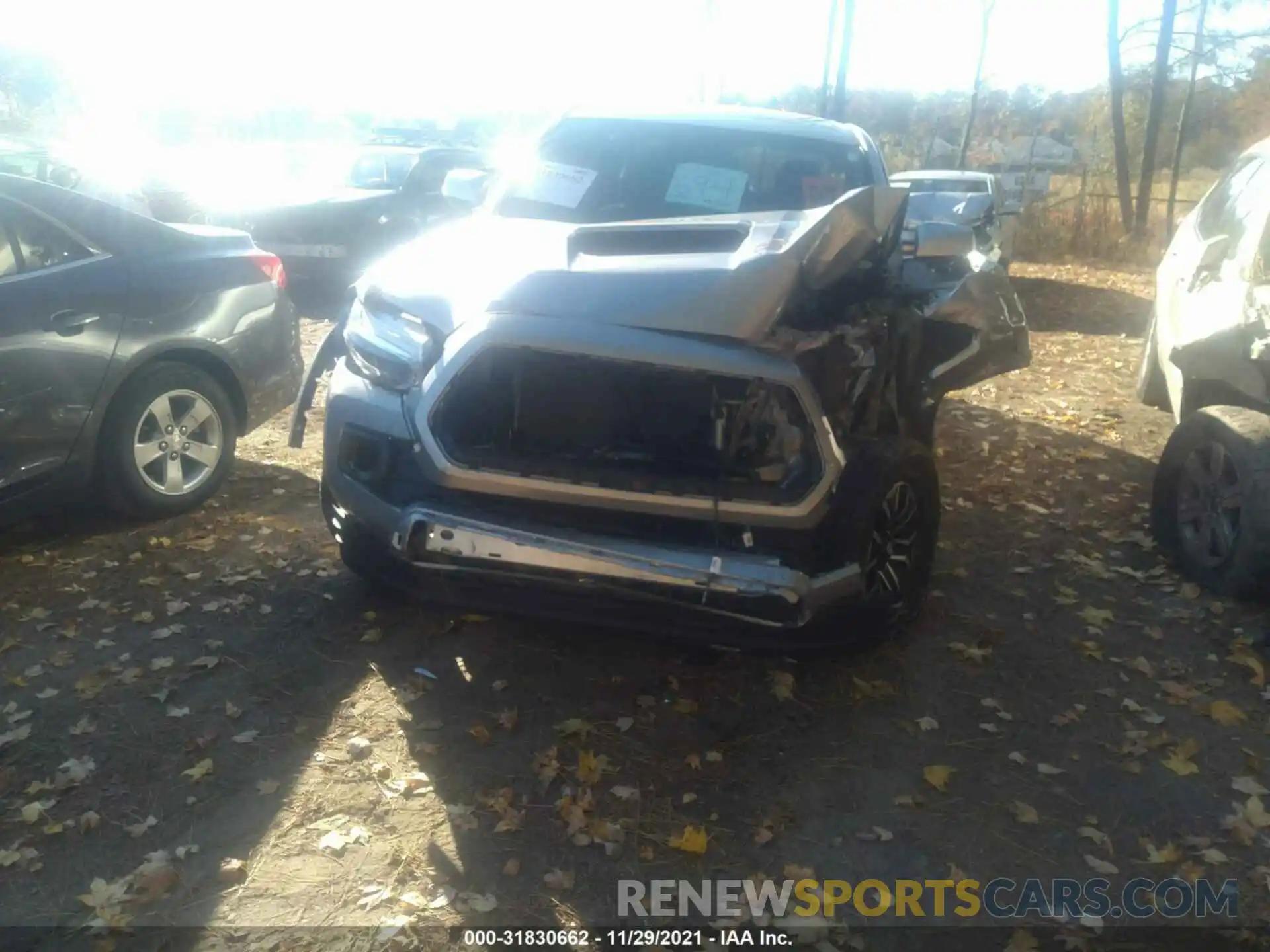 2 Photograph of a damaged car 3TMCZ5ANXLM366611 TOYOTA TACOMA 4WD 2020