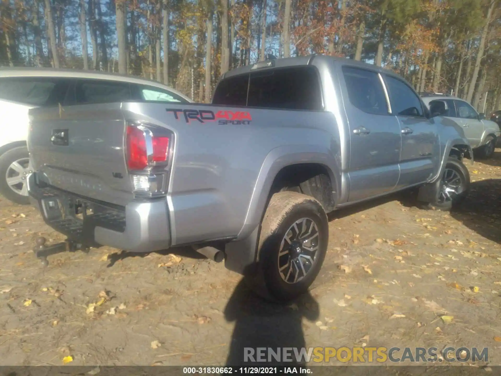 4 Фотография поврежденного автомобиля 3TMCZ5ANXLM366611 TOYOTA TACOMA 4WD 2020