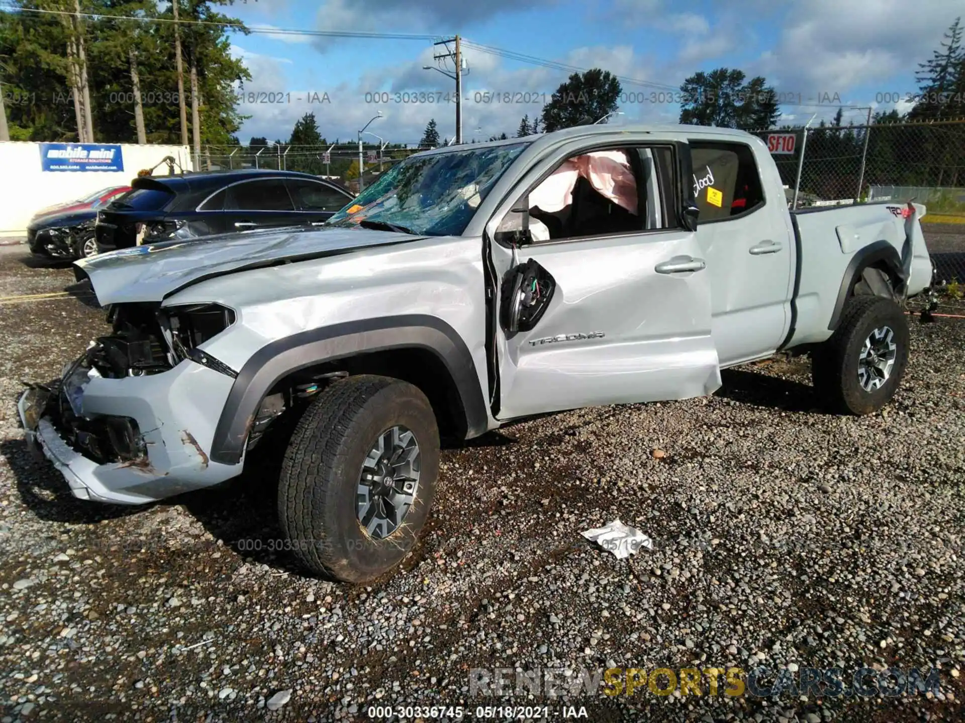 2 Photograph of a damaged car 3TMDZ5BN0LM082410 TOYOTA TACOMA 4WD 2020