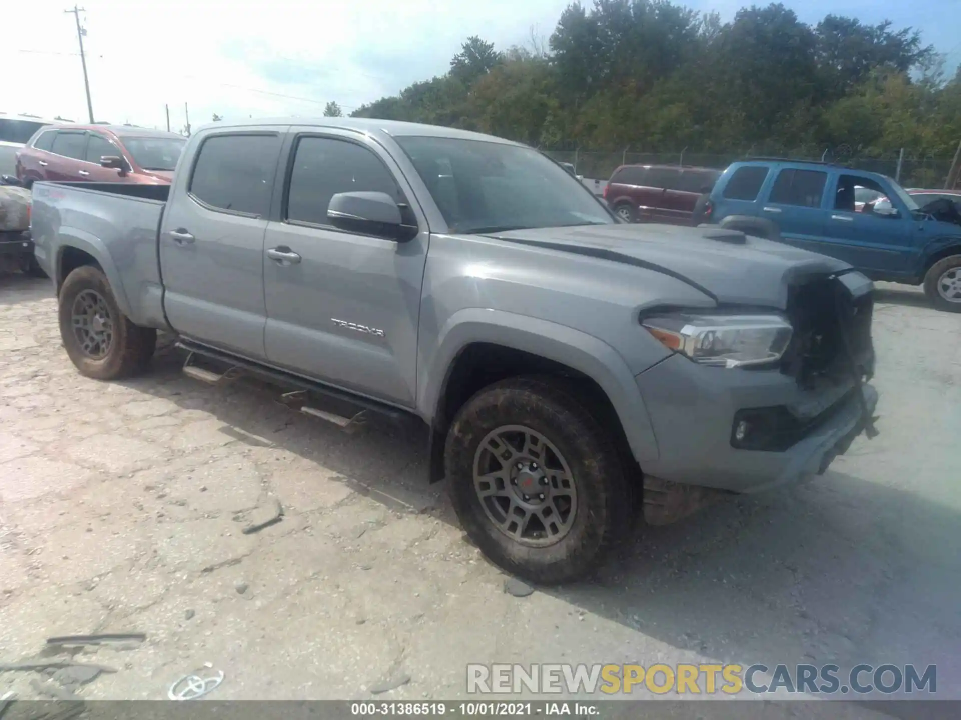 1 Photograph of a damaged car 3TMDZ5BN0LM085453 TOYOTA TACOMA 4WD 2020