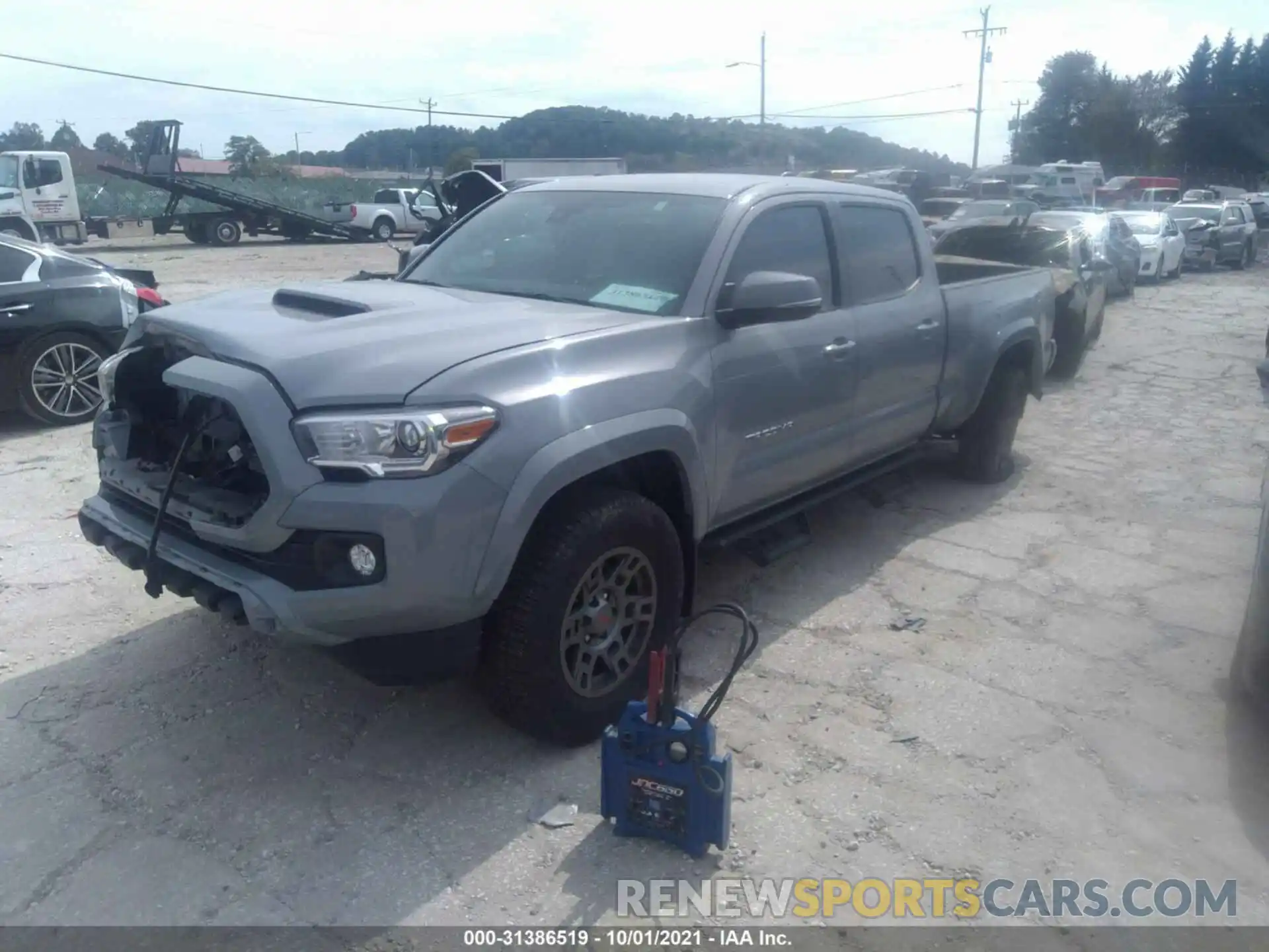 2 Photograph of a damaged car 3TMDZ5BN0LM085453 TOYOTA TACOMA 4WD 2020