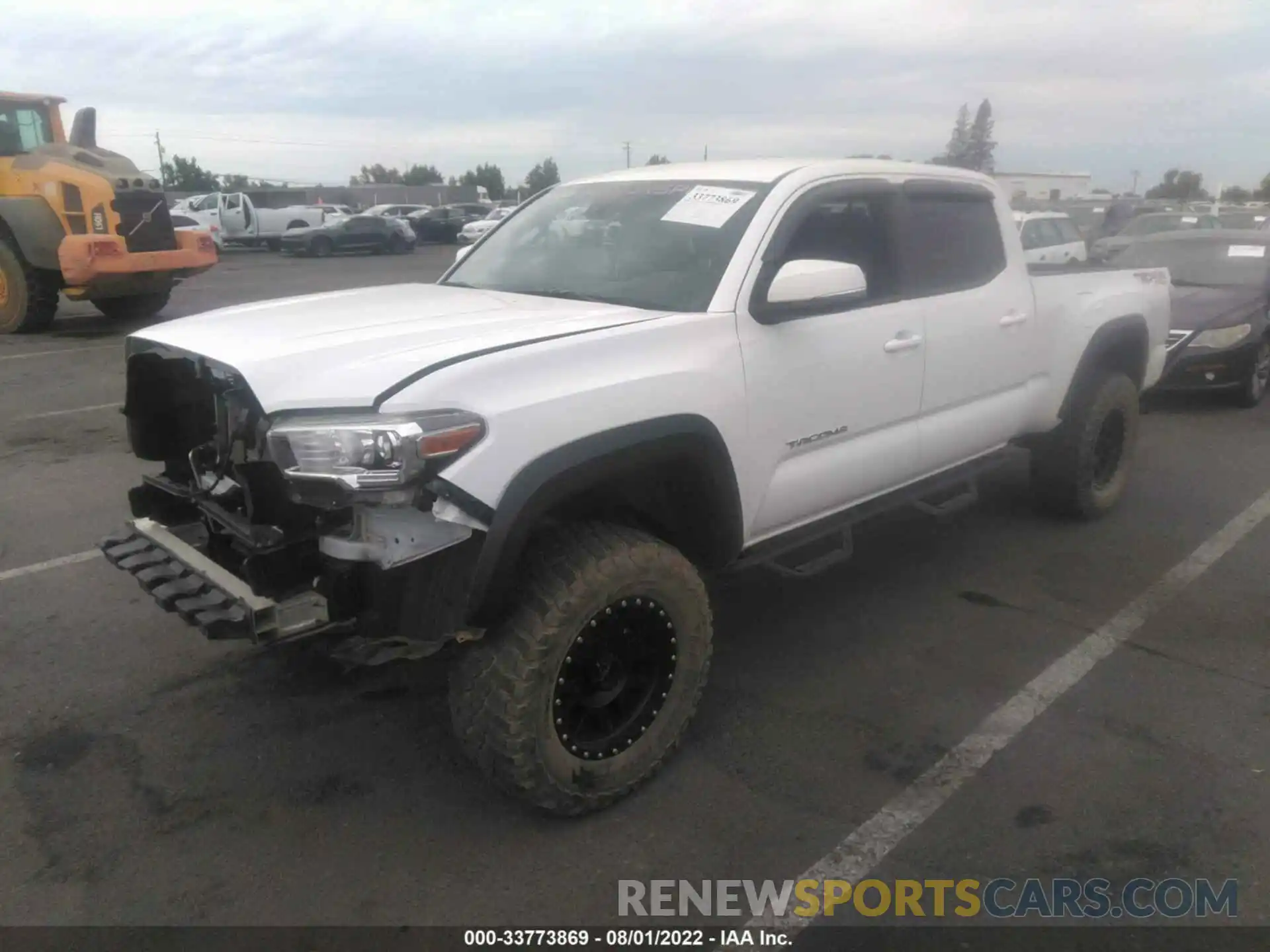 2 Photograph of a damaged car 3TMDZ5BN0LM091057 TOYOTA TACOMA 4WD 2020