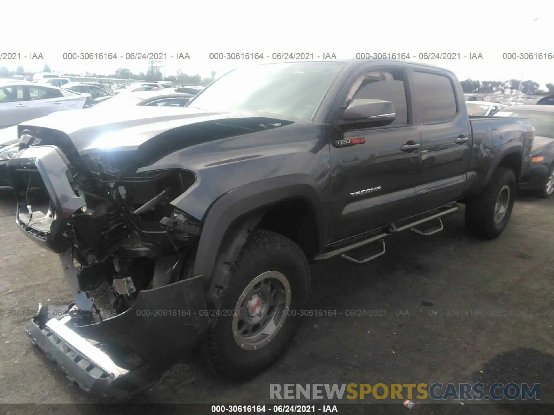 2 Photograph of a damaged car 3TMDZ5BN1LM079998 TOYOTA TACOMA 4WD 2020